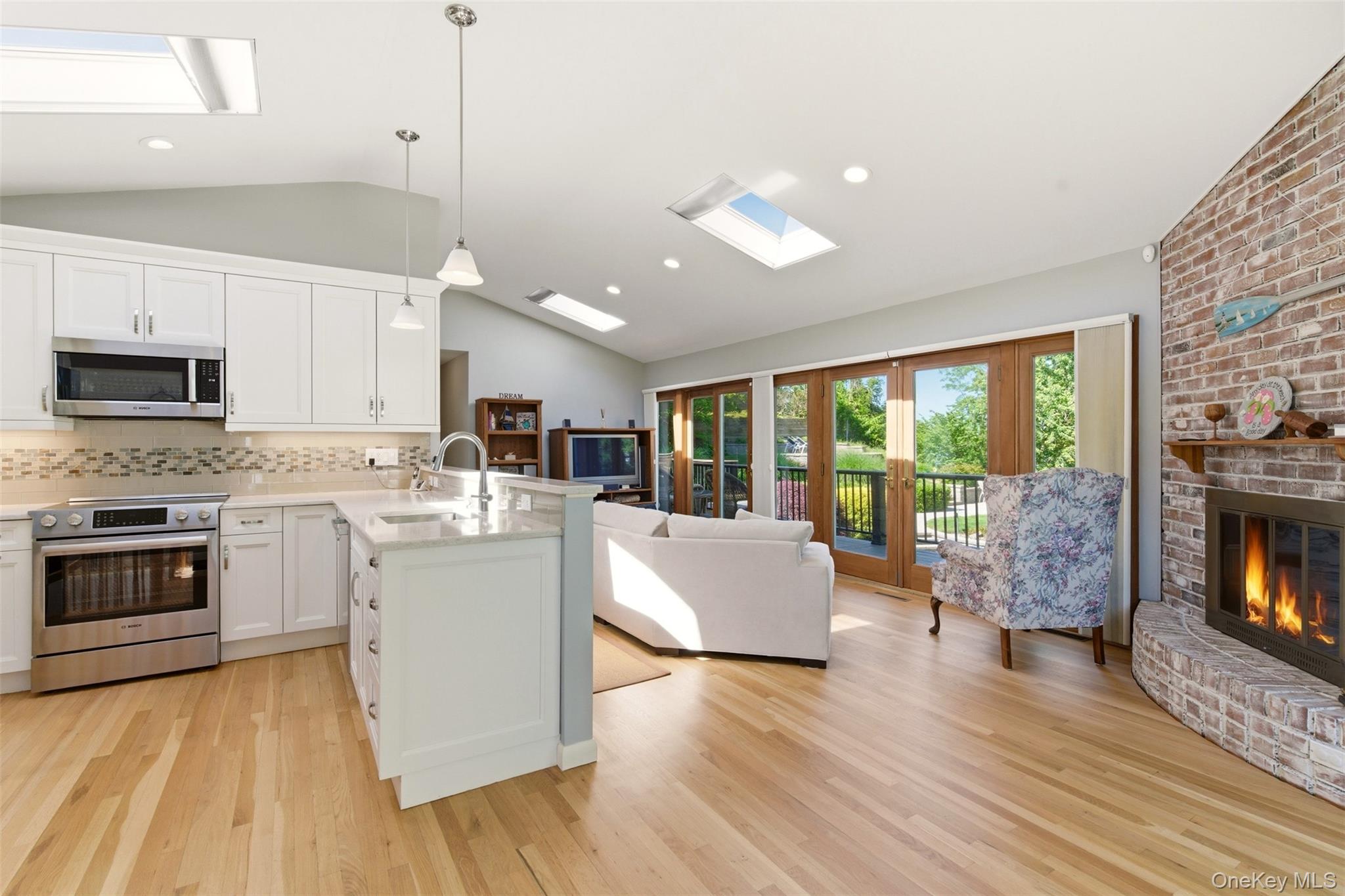  54 Westview Road, Northport, NY, 11768 - 物件實景