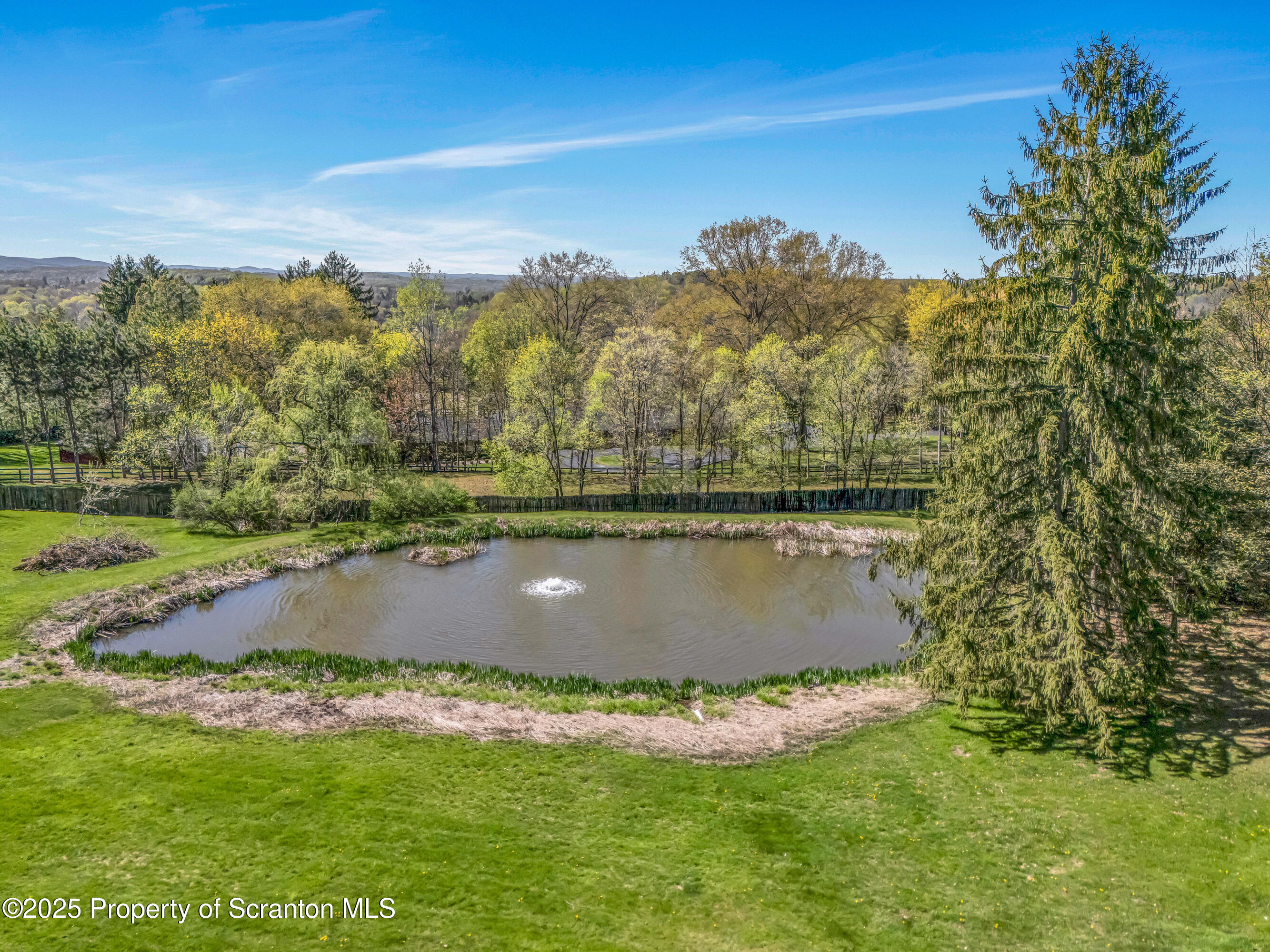 Clarks Summit, Pennsylvania, 18411, United States, 5 Bedrooms Bedrooms, ,4 BathroomsBathrooms,Residential,For Sale,1971485