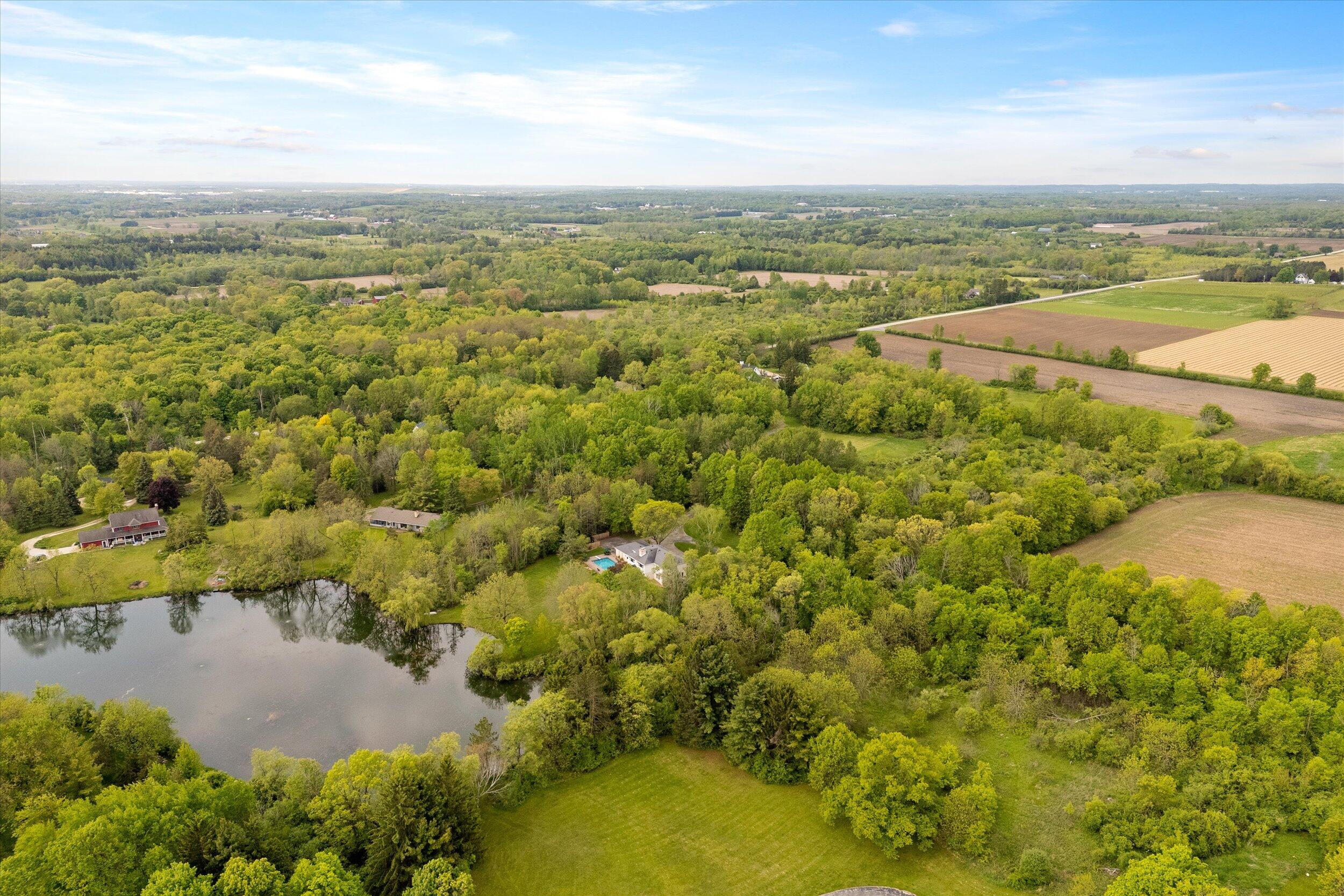 Mequon, Wisconsin, 53097, United States, 5 Bedrooms Bedrooms, ,5 BathroomsBathrooms,Residential,For Sale,1907648