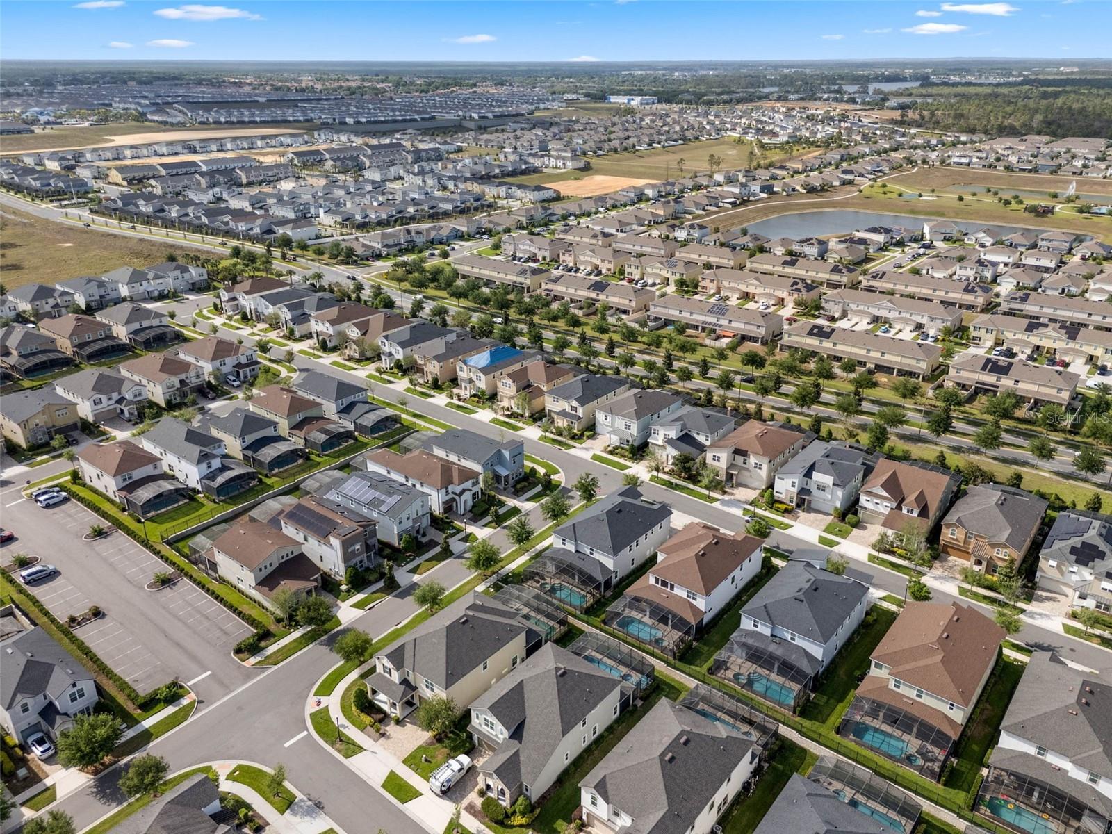 KISSIMMEE, Florida, 34747, United States, 7 Bedrooms Bedrooms, ,6 BathroomsBathrooms,Residential,For Sale,1938279