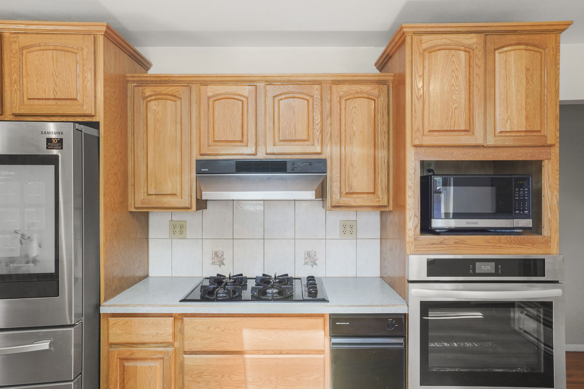  Extremely desirable southwest Black Forest location on stunning 5 wooded acres - 物件實景
