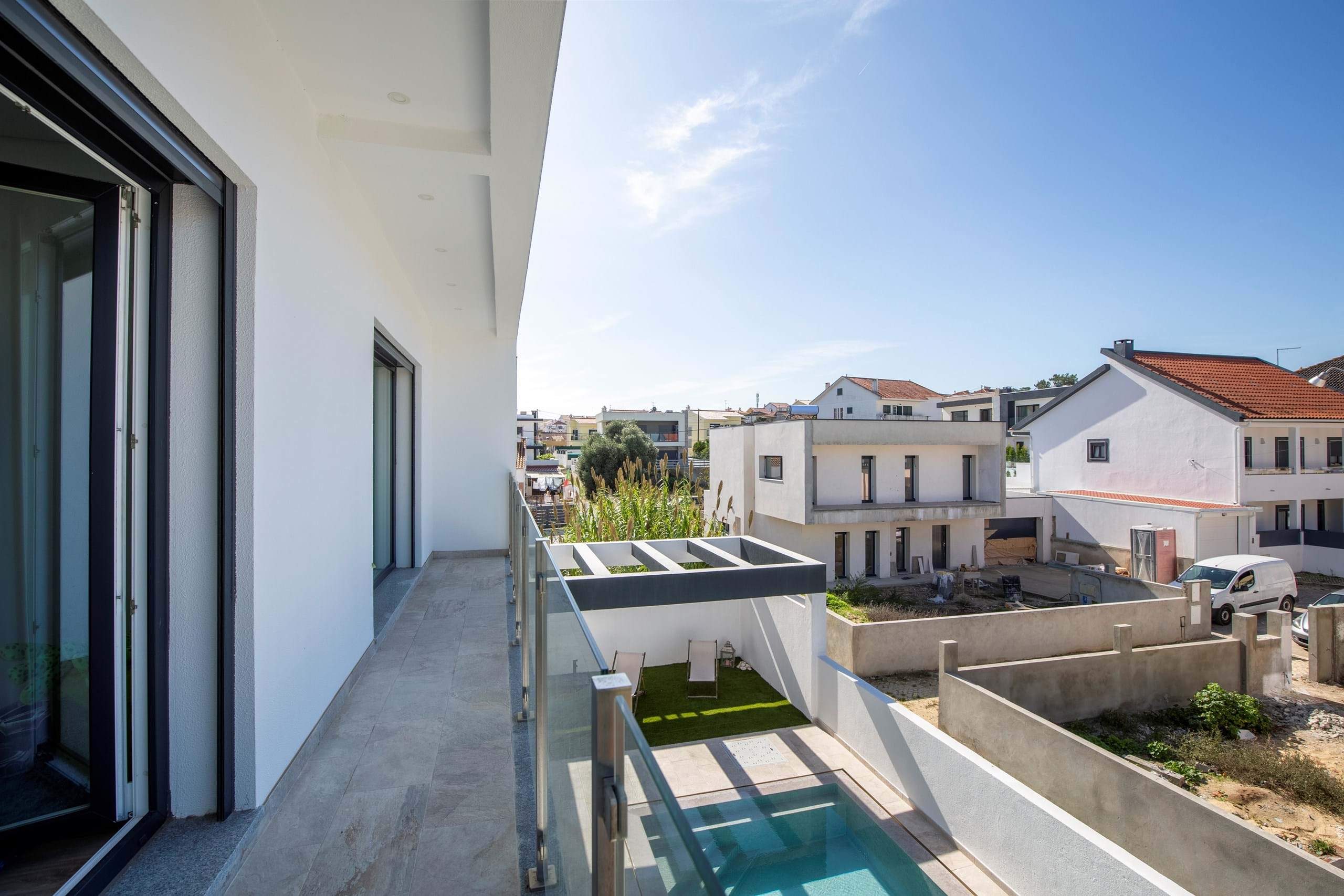 Almada, Setúbal, 2820-638, PT, 4 Bedrooms Bedrooms, ,2 BathroomsBathrooms,Residential,For Sale,1699362