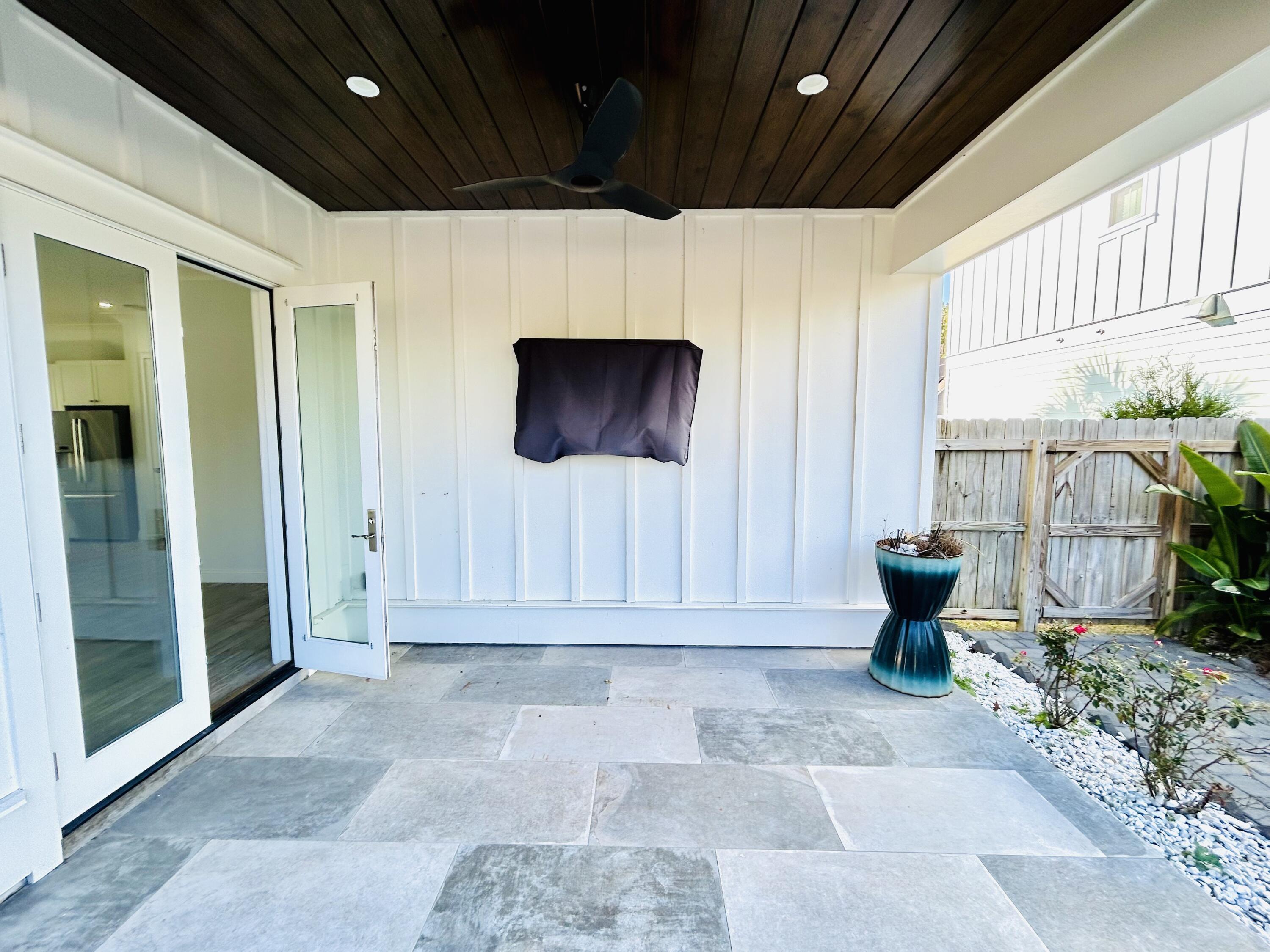 Santa Rosa Beach, Florida, 32459, United States, 4 Bedrooms Bedrooms, ,5 BathroomsBathrooms,Residential,For Sale,1849964