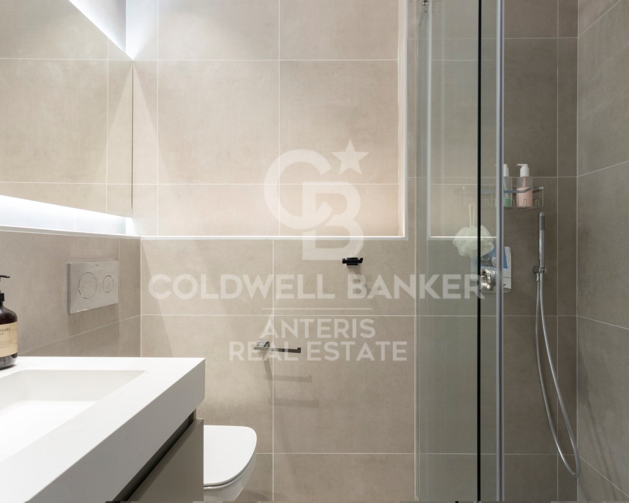 Barcelona, Barcelona, Eixample Barcelona, Barcelon, Barcelona, Catalonia, ES, 3 Bedrooms Bedrooms, ,2 BathroomsBathrooms,Residential,For Sale,Barcelona, Barcelona, Eixample Barcelona, Barcelon,1668528