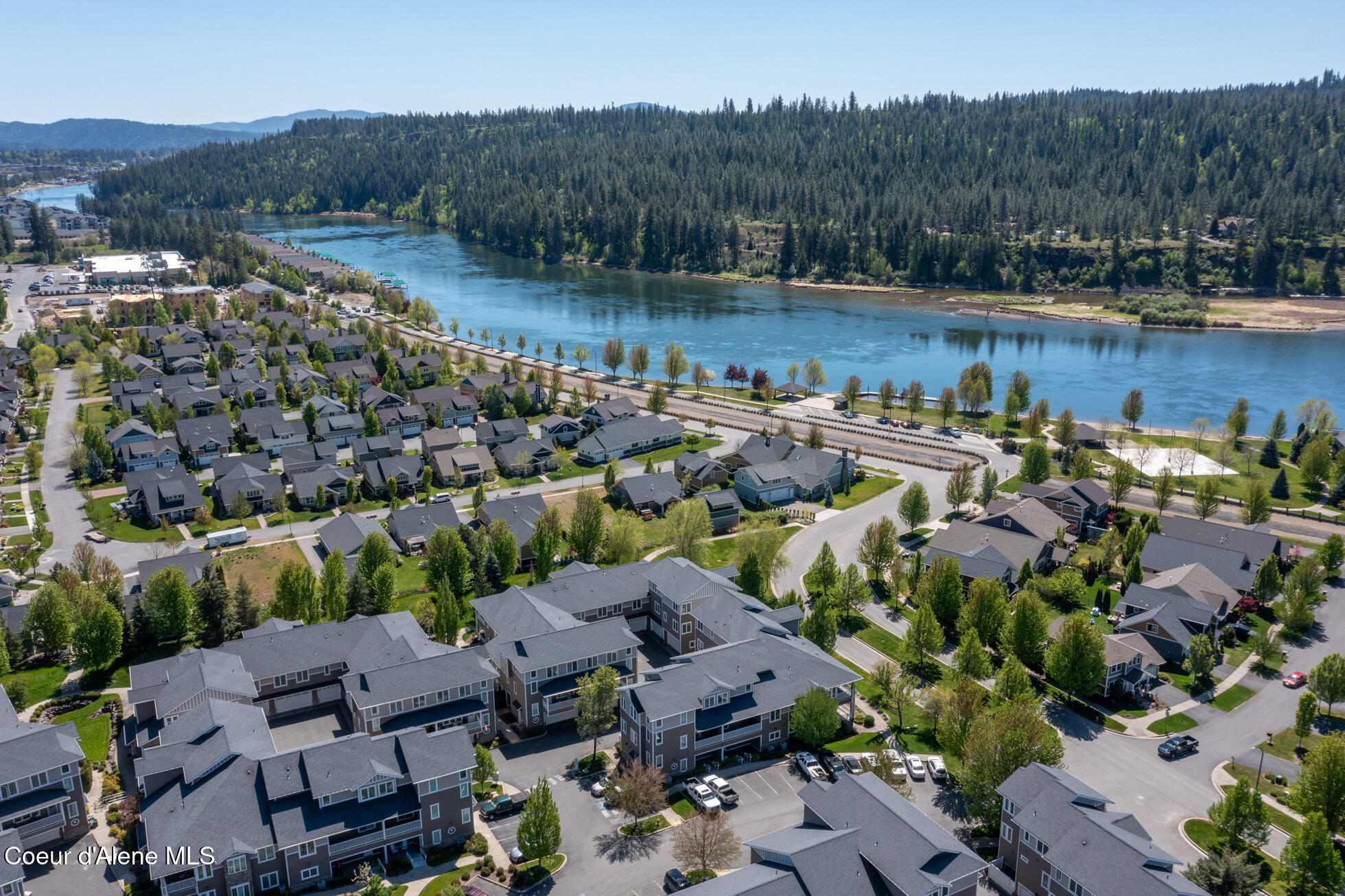 Coeur d'Alene, Idaho, 83814, United States, 3 Bedrooms Bedrooms, ,3 BathroomsBathrooms,Residential,For Sale,1936961