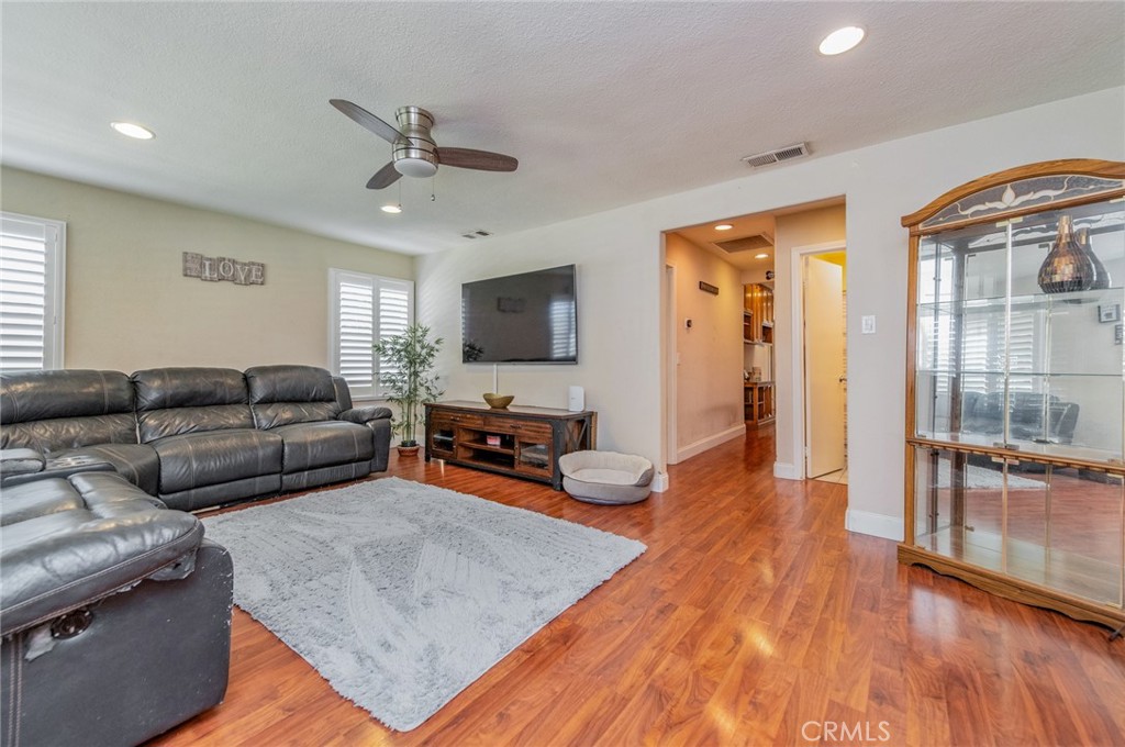 La Habra, California, 90631, United States, 3 Bedrooms Bedrooms, ,2 BathroomsBathrooms,Residential,For Sale,1973907