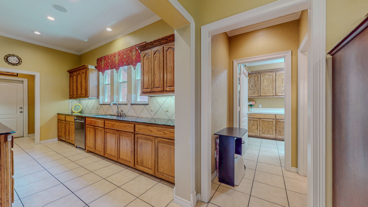 Beaumont, Texas, 77707, United States, 4 Bedrooms Bedrooms, ,Residential,For Sale,1941725