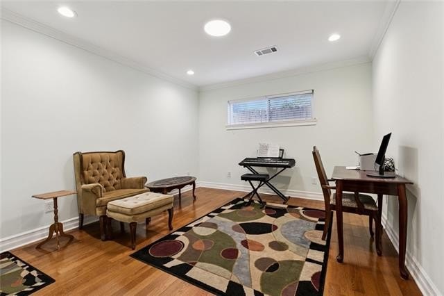 New Orleans, Louisiana, 70122, United States, 5 Bedrooms Bedrooms, ,3 BathroomsBathrooms,Residential,For Sale,1980126