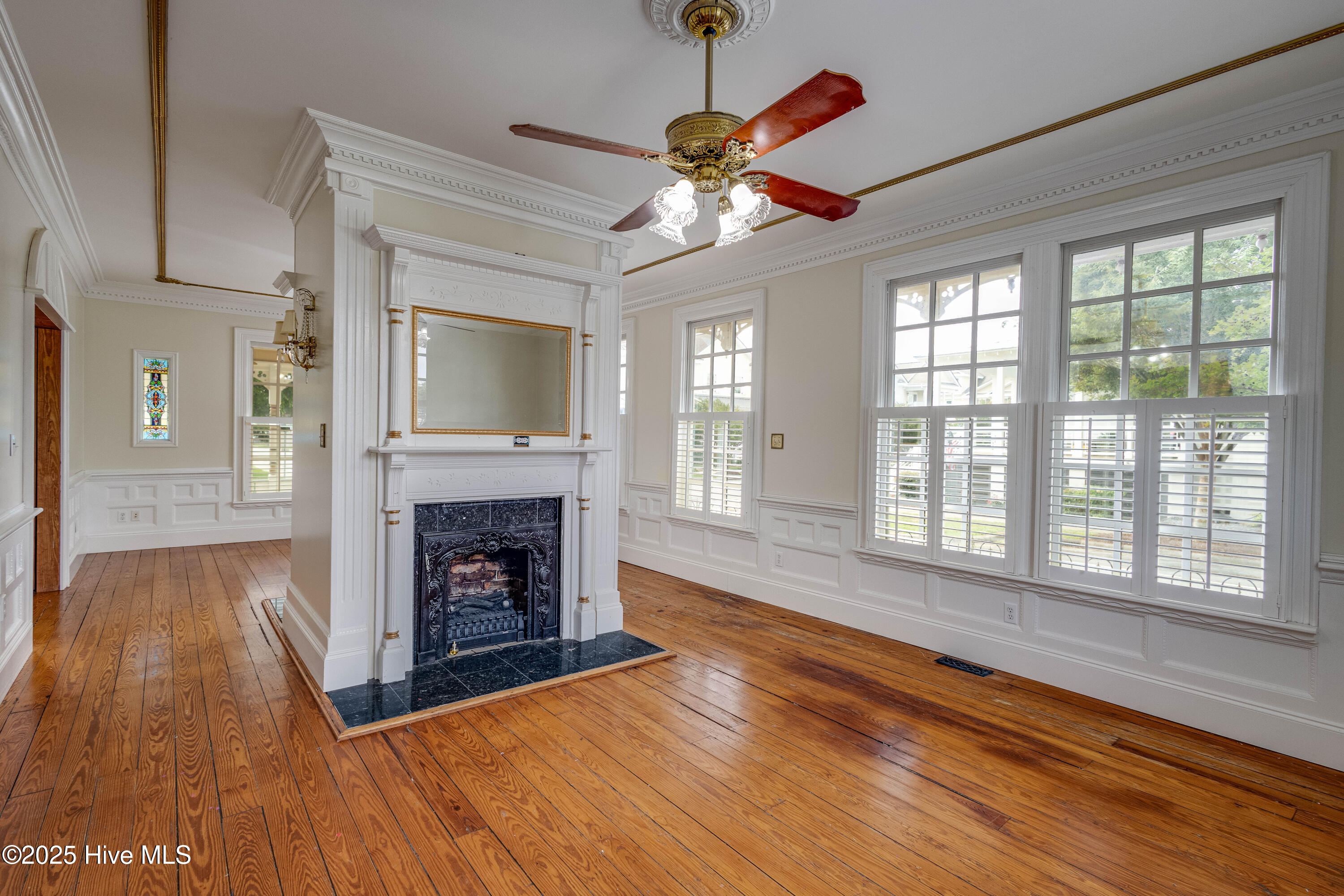 122 S Academy Street, Washington, North Carolina, 27889, United States, 3 Bedrooms Bedrooms, ,4 BathroomsBathrooms,Residential,For Sale,122 S Academy Street,1639244