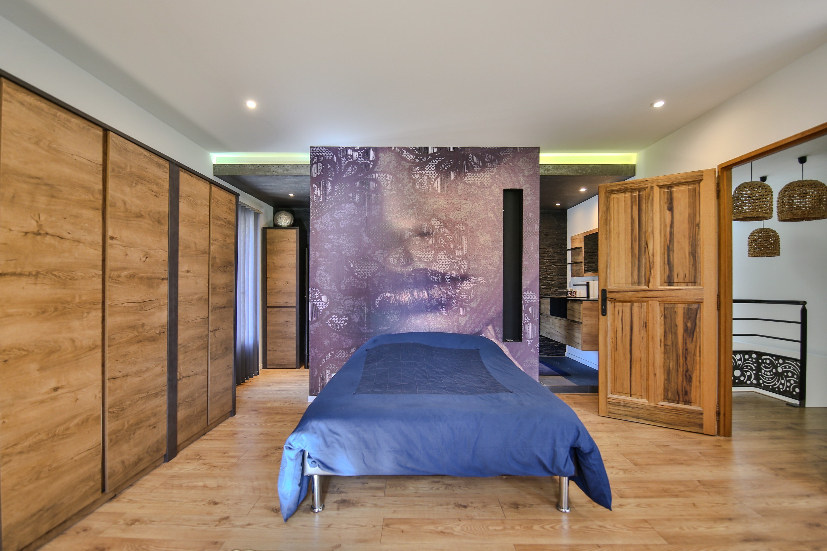  Farmhouse in the countryside of L