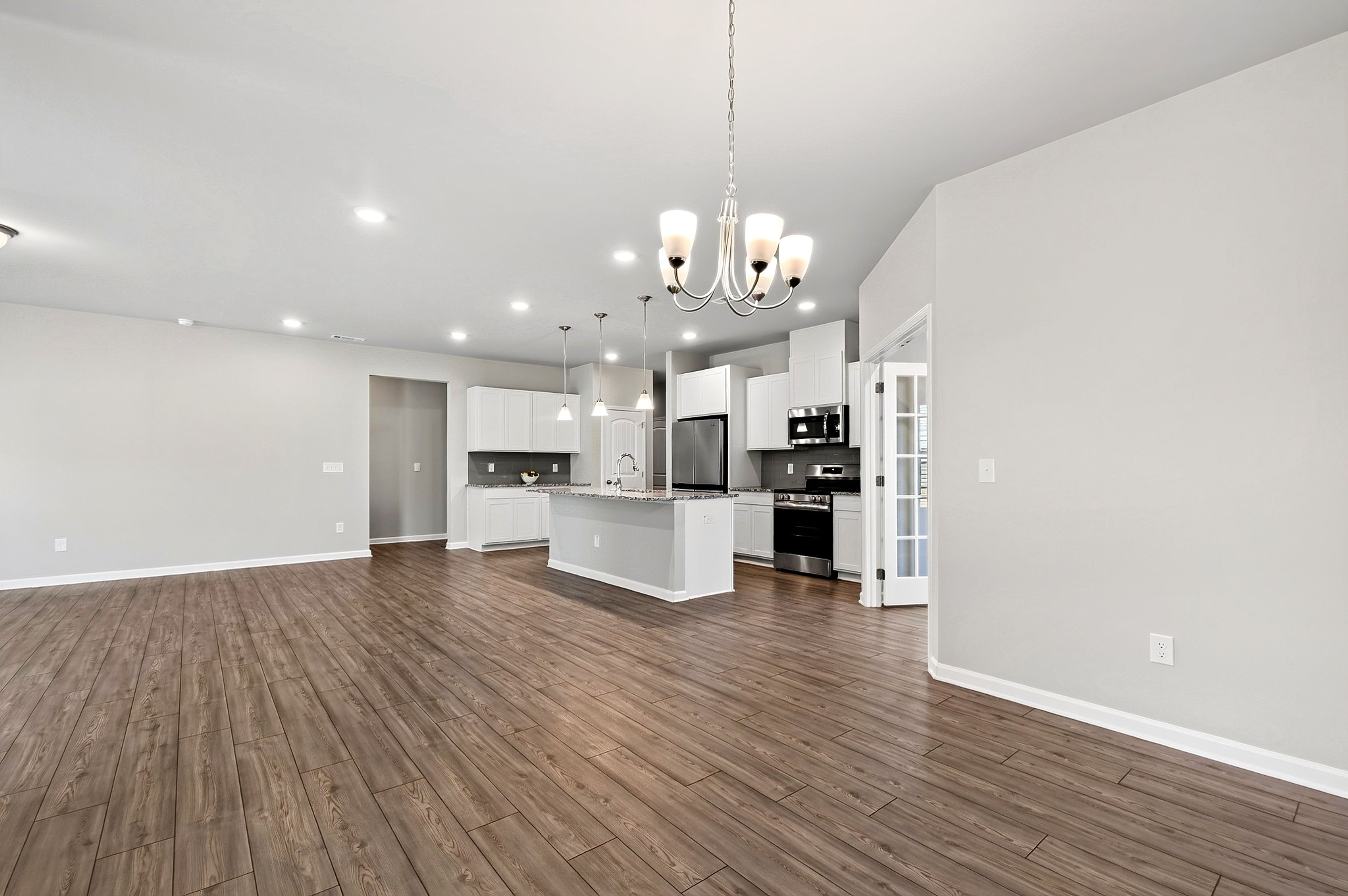  220 Citizens Court, Four Oaks, NC 27524 - 物件實景