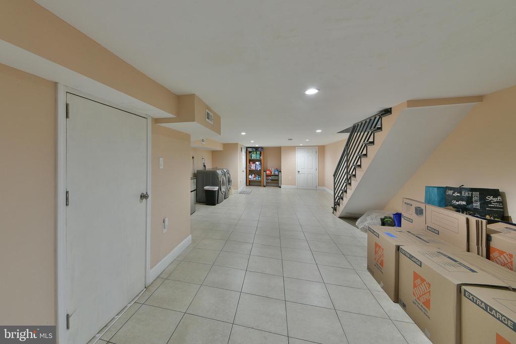 Philadelphia, Pennsylvania, 19104, United States, 3 Bedrooms Bedrooms, ,4 BathroomsBathrooms,Residential,For Sale,1905918