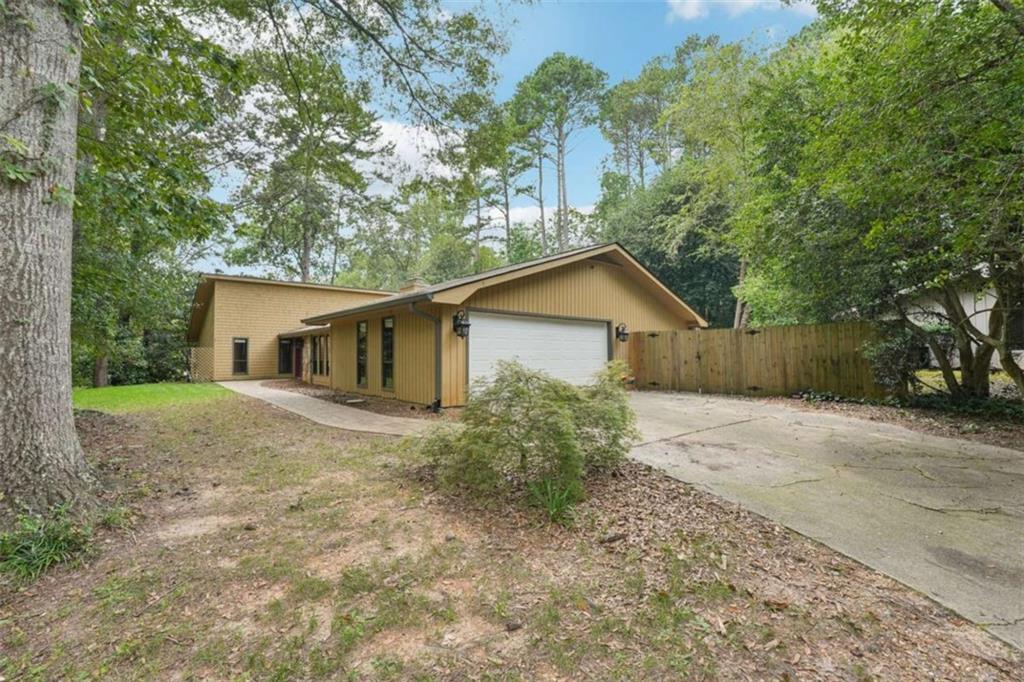 Marietta, Georgia, 30068, United States, 4 Bedrooms Bedrooms, ,3 BathroomsBathrooms,Residential,For Sale,1977177
