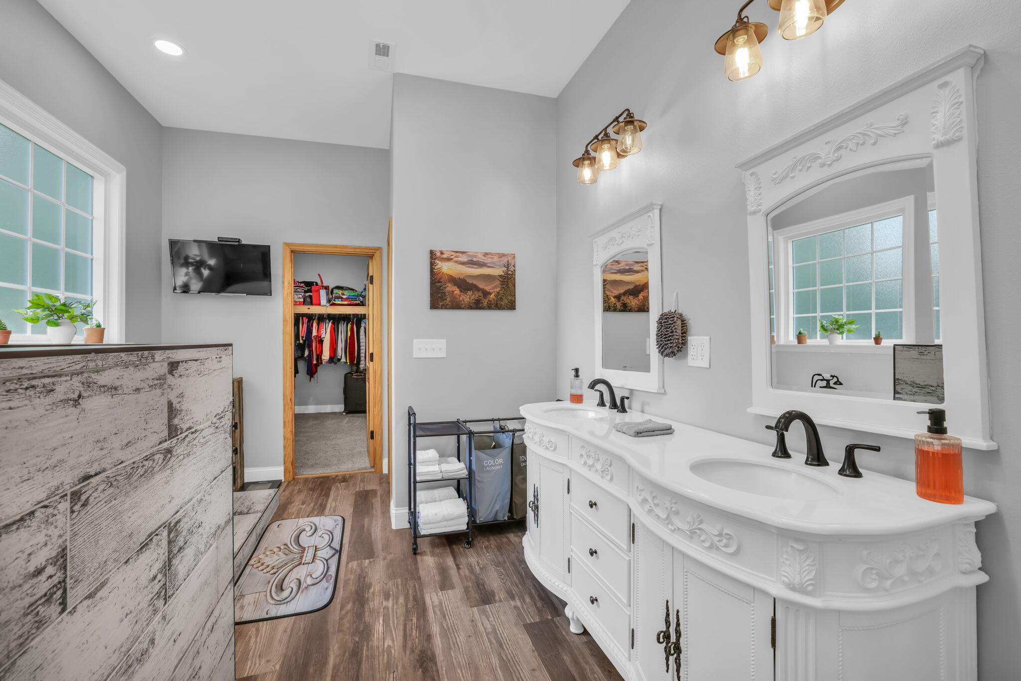 Dunlap, Tennessee, 37327, United States, 4 Bedrooms Bedrooms, ,4 BathroomsBathrooms,Residential,For Sale,1914662