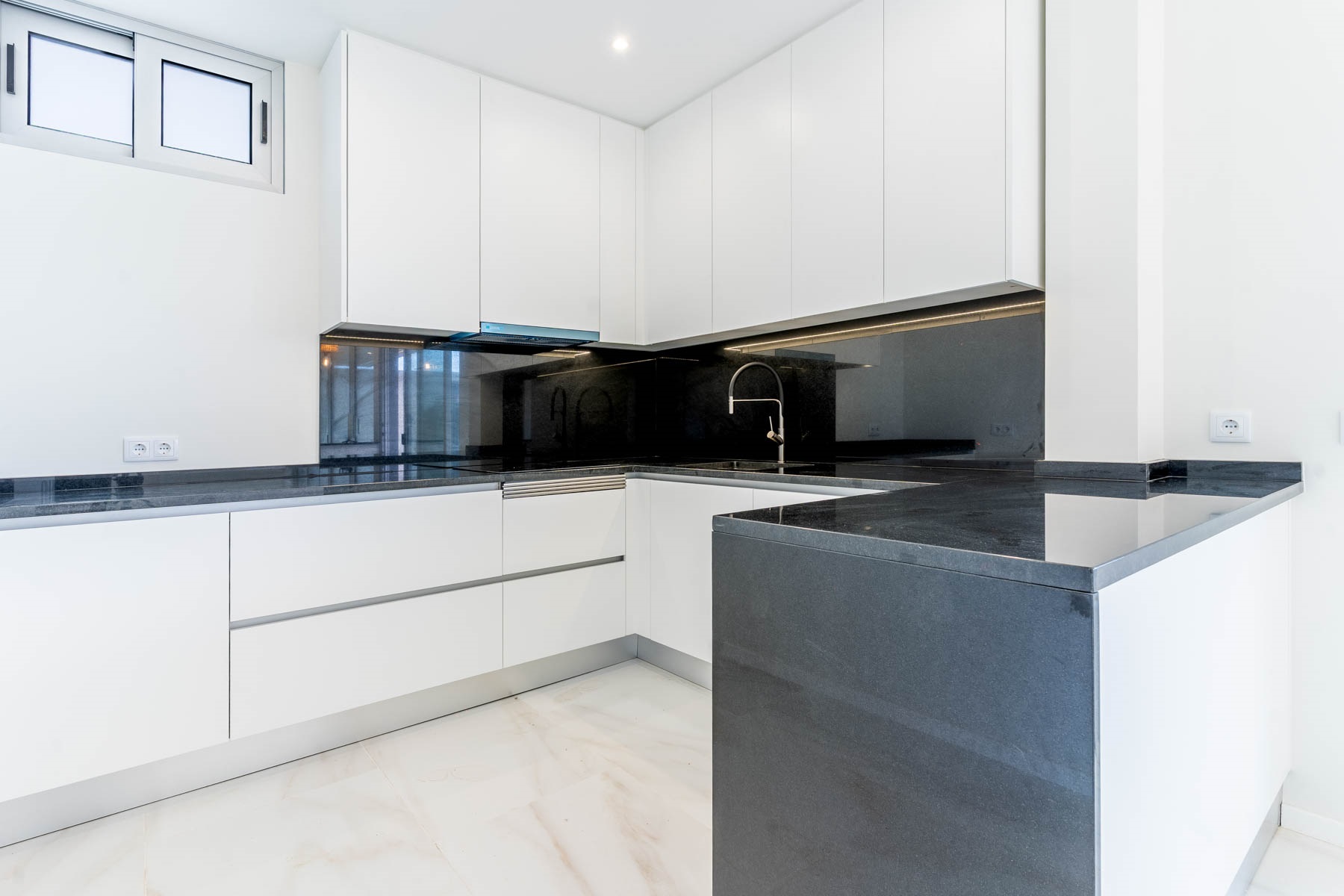  Detached house, 3 bedrooms, for Sale - 物件實景