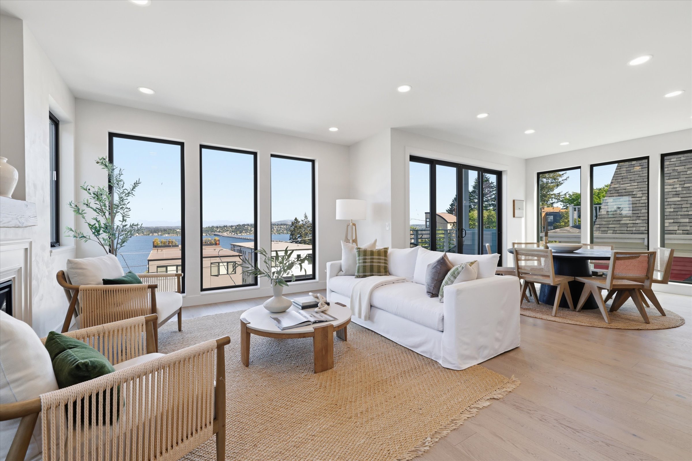 909 32nd Ave S Unit #A, Seattle, WA 98144 - 物件實景