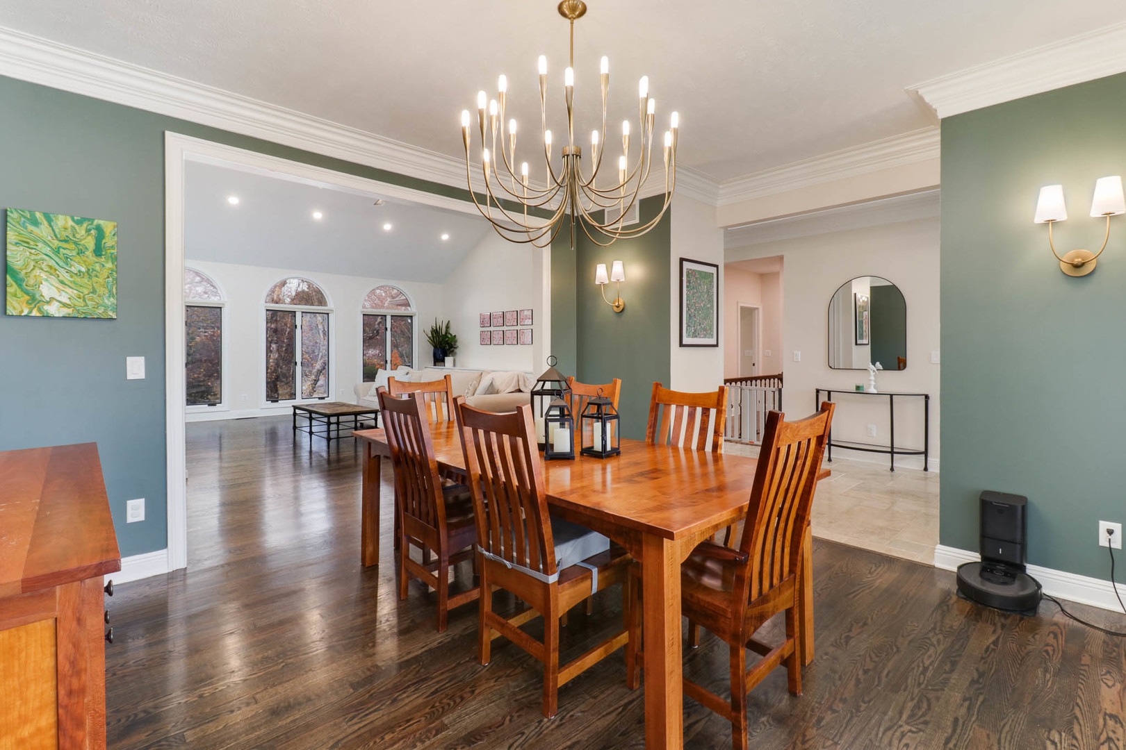 Bloomington, Illinois, 61704, United States, 5 Bedrooms Bedrooms, ,4 BathroomsBathrooms,Residential,For Sale,1991973