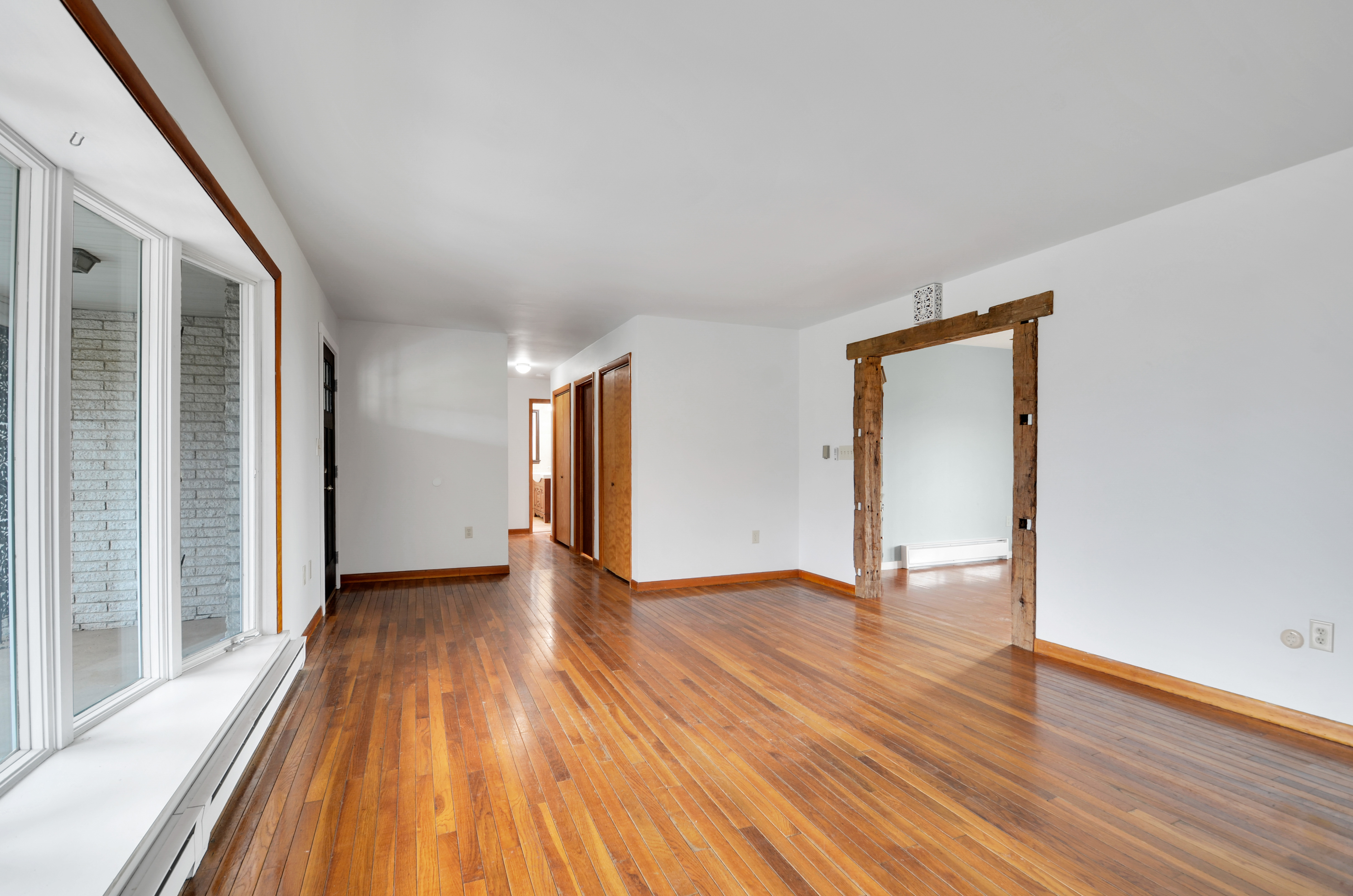 Reading, Pennsylvania, 19606, United States, 4 Bedrooms Bedrooms, ,3 BathroomsBathrooms,Residential,For Sale,1979384