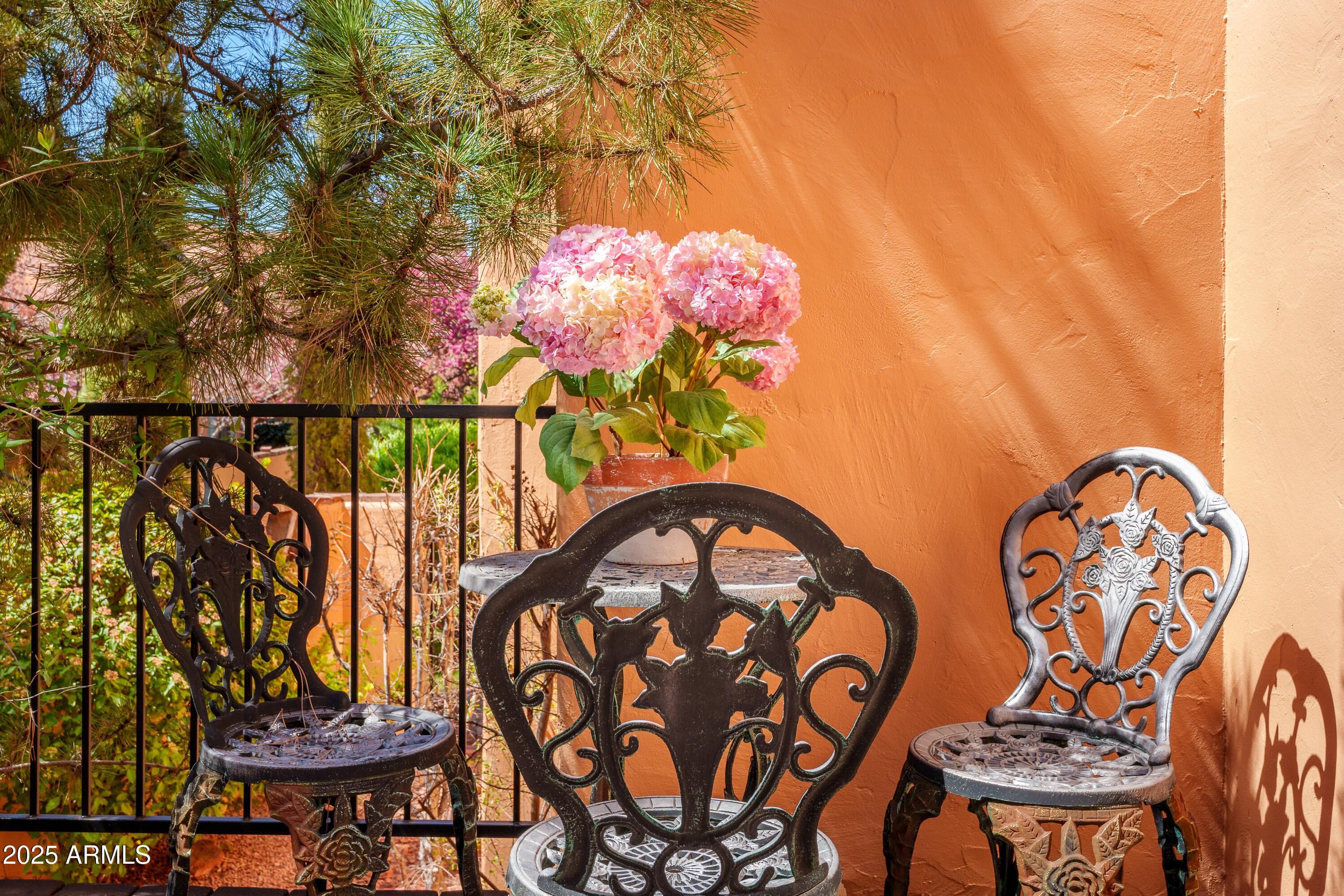 Sedona, Arizona, 86351, United States, 2 Bedrooms Bedrooms, ,Residential,For Sale,1920053