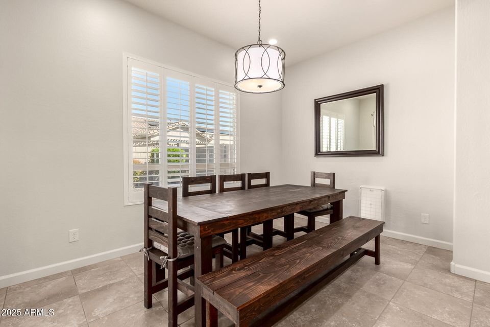 Chandler, Arizona, 85286, United States, 4 Bedrooms Bedrooms, ,Residential,For Sale,1976869