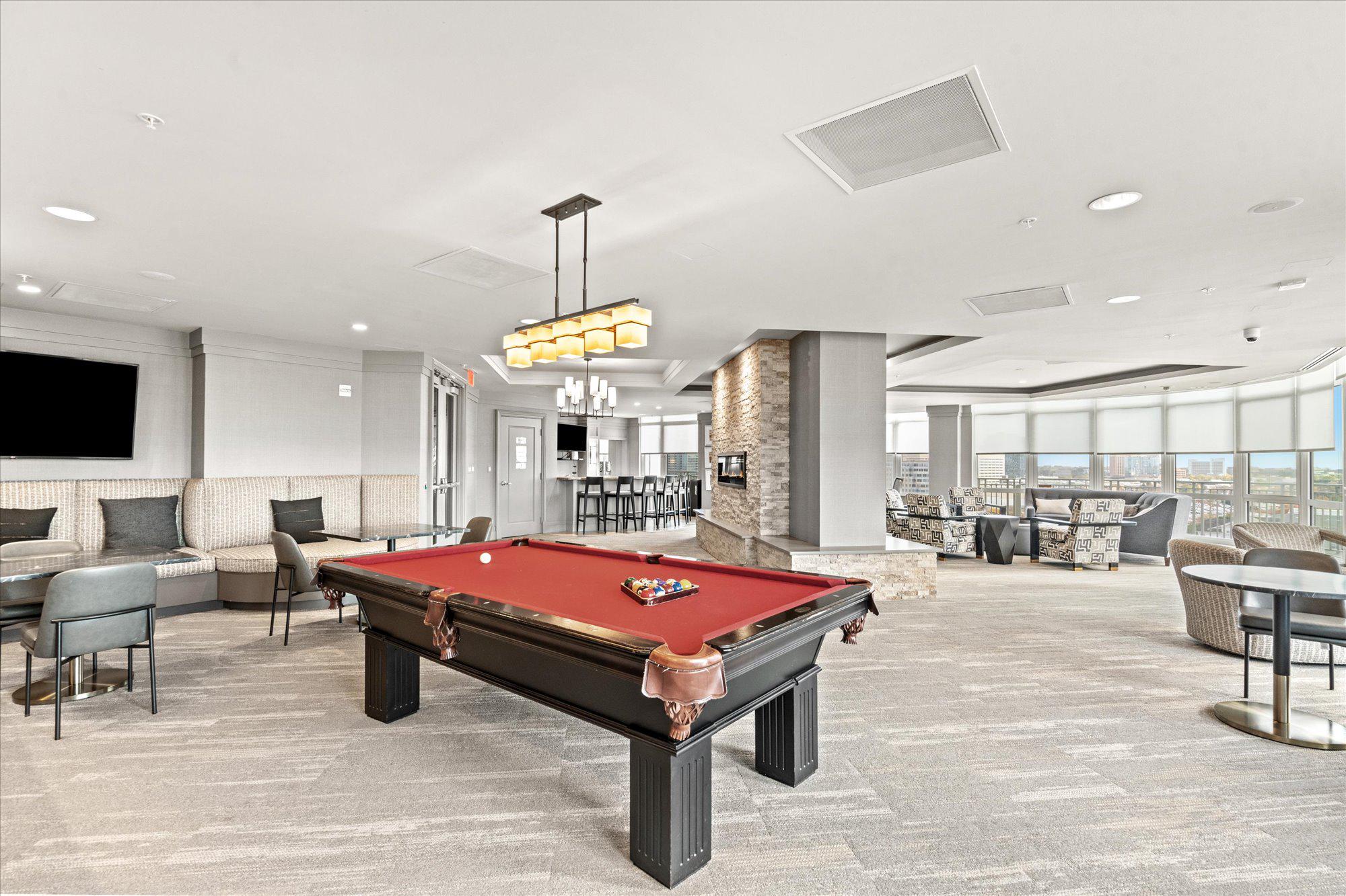  8220 Crestwood Heights Drive, Mclean, VA, 22102 - 物件實景