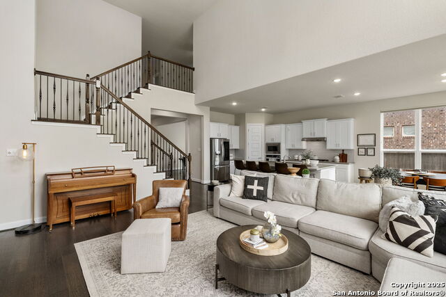 Boerne, Texas, 78006, United States, 5 Bedrooms Bedrooms, ,4 BathroomsBathrooms,Residential,For Sale,1729850