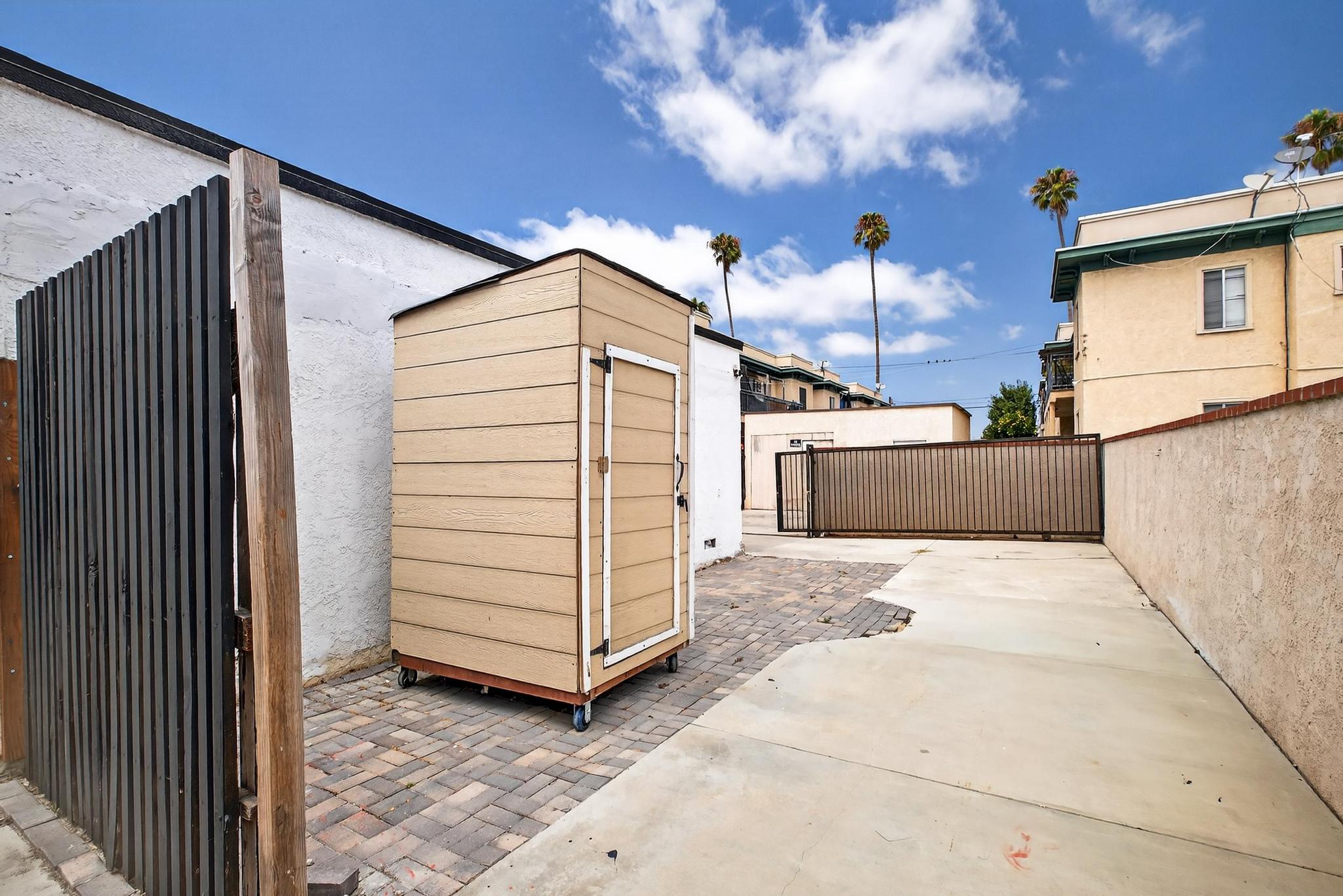 San Pedro, California, 90731, United States, 3 Bedrooms Bedrooms, ,2 BathroomsBathrooms,Residential,For Sale,1923200