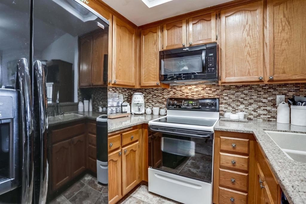 San Diego, California, 92110, United States, 1 Bedroom Bedrooms, ,1 BathroomBathrooms,Residential,For Sale,1991104