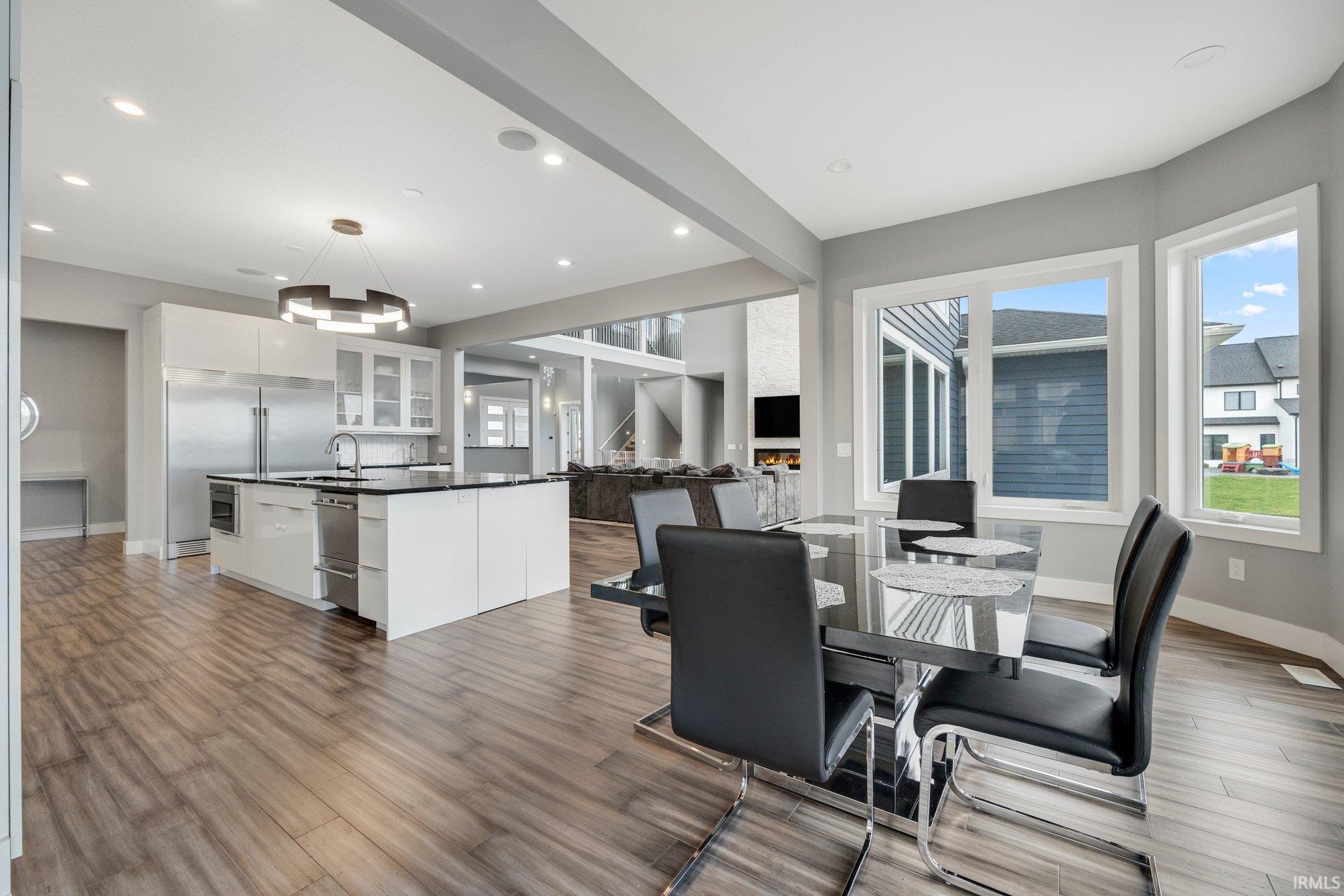 Fort Wayne, Indiana, 46845, United States, 5 Bedrooms Bedrooms, ,7 BathroomsBathrooms,Residential,For Sale,1975441