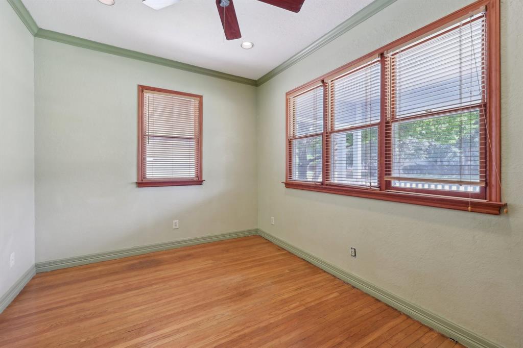 Fort Worth, Texas, 76107, United States, 5 Bedrooms Bedrooms, ,3 BathroomsBathrooms,Residential,For Sale,1915369