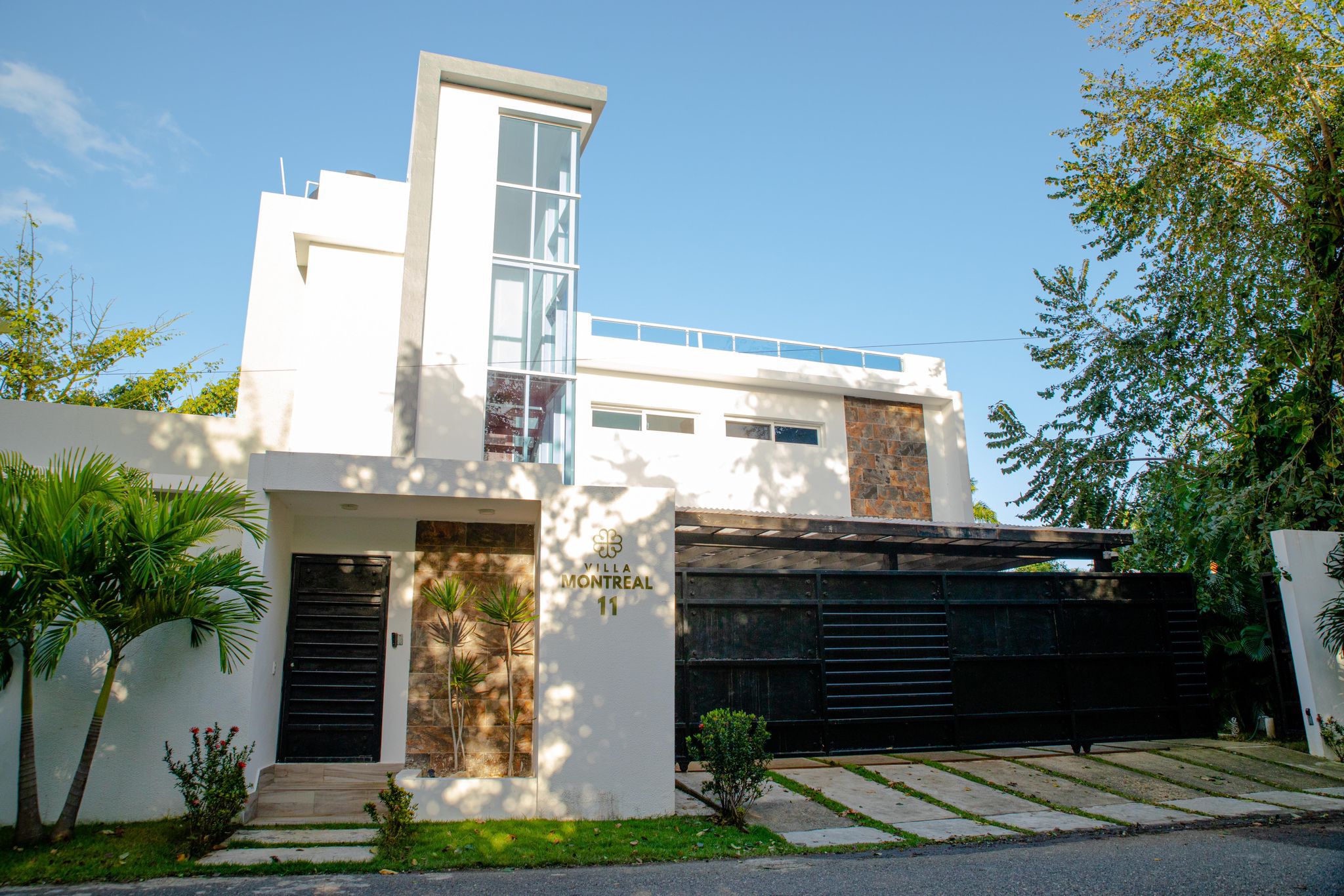 Cabarete, DO, 5 Bedrooms Bedrooms, ,4 BathroomsBathrooms,Residential,For Sale,1626326