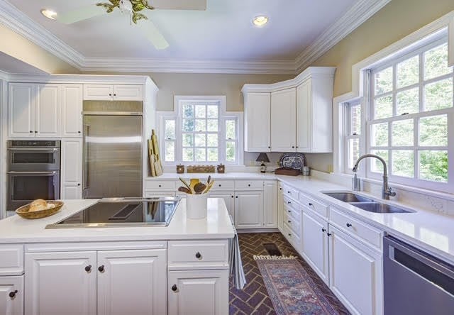 Vicksburg, Mississippi, 39183, United States, 4 Bedrooms Bedrooms, ,4 BathroomsBathrooms,Residential,For Sale,1919653