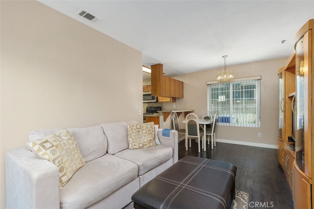 Fontana, California, 92337, United States, 4 Bedrooms Bedrooms, ,3 BathroomsBathrooms,Residential,For Sale,1926621