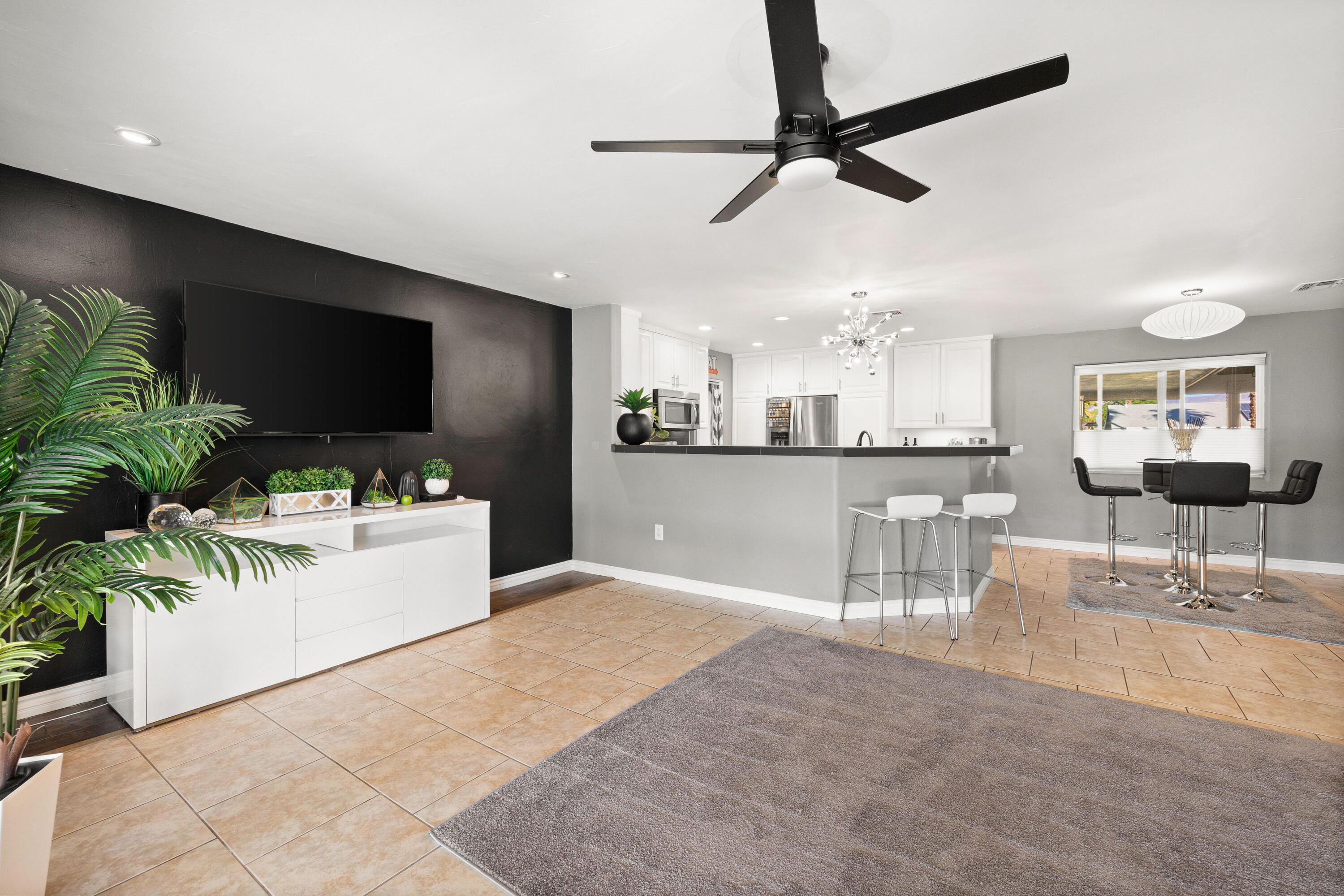 Palm Desert, California, 92211, United States, 3 Bedrooms Bedrooms, ,2 BathroomsBathrooms,Residential,For Sale,1972481