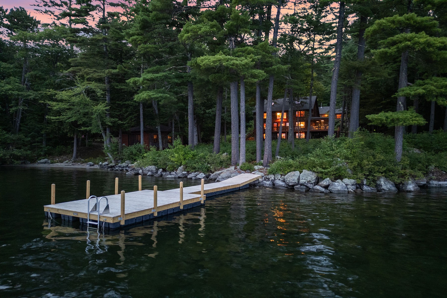  294 Pinehurst Road - 物件實景