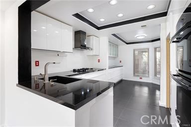 Mission Viejo, California, 92692, United States, 2 Bedrooms Bedrooms, ,2 BathroomsBathrooms,Residential,For Sale,2020652