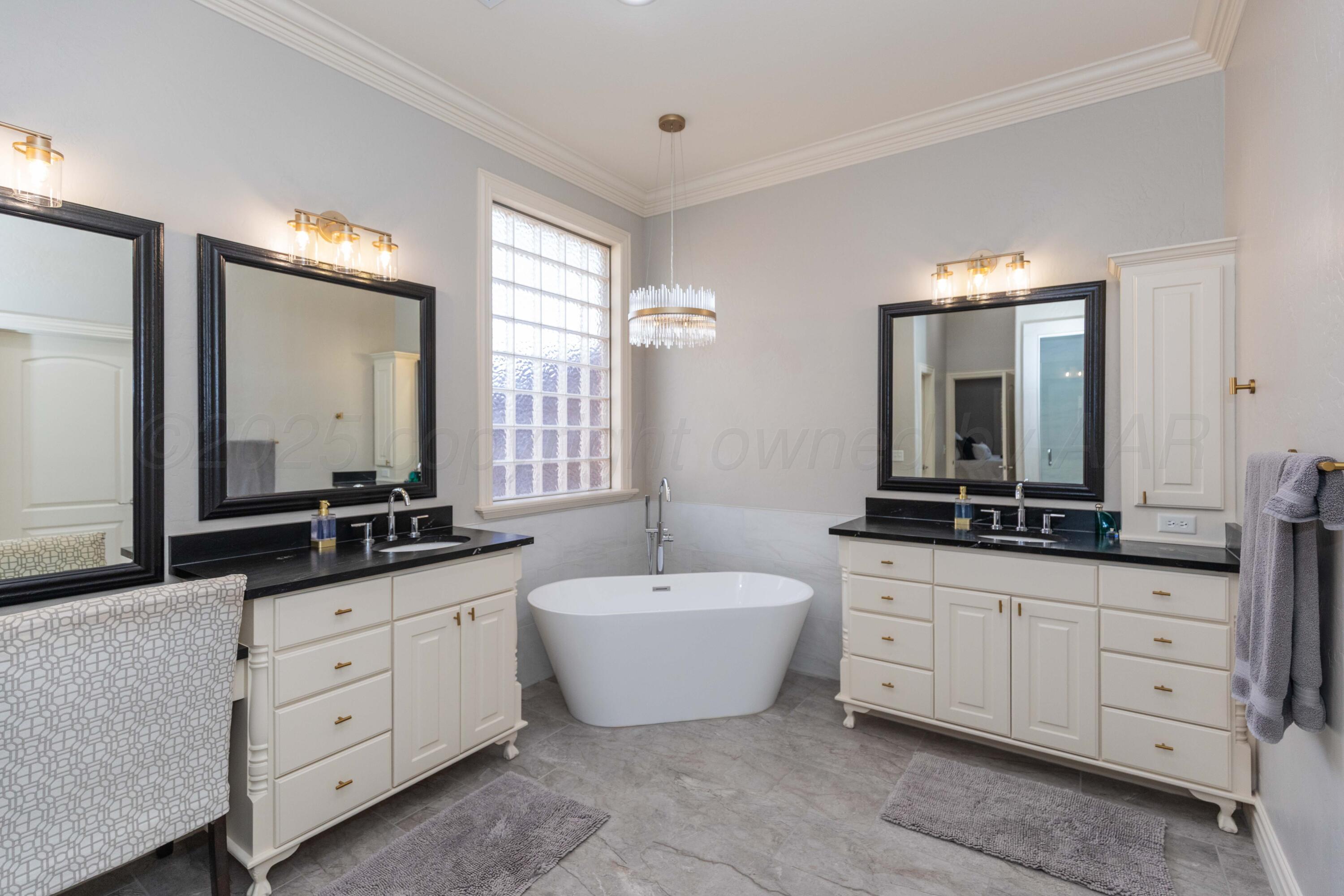 Amarillo, Texas, 79119, United States, 4 Bedrooms Bedrooms, ,5 BathroomsBathrooms,Residential,For Sale,1988347