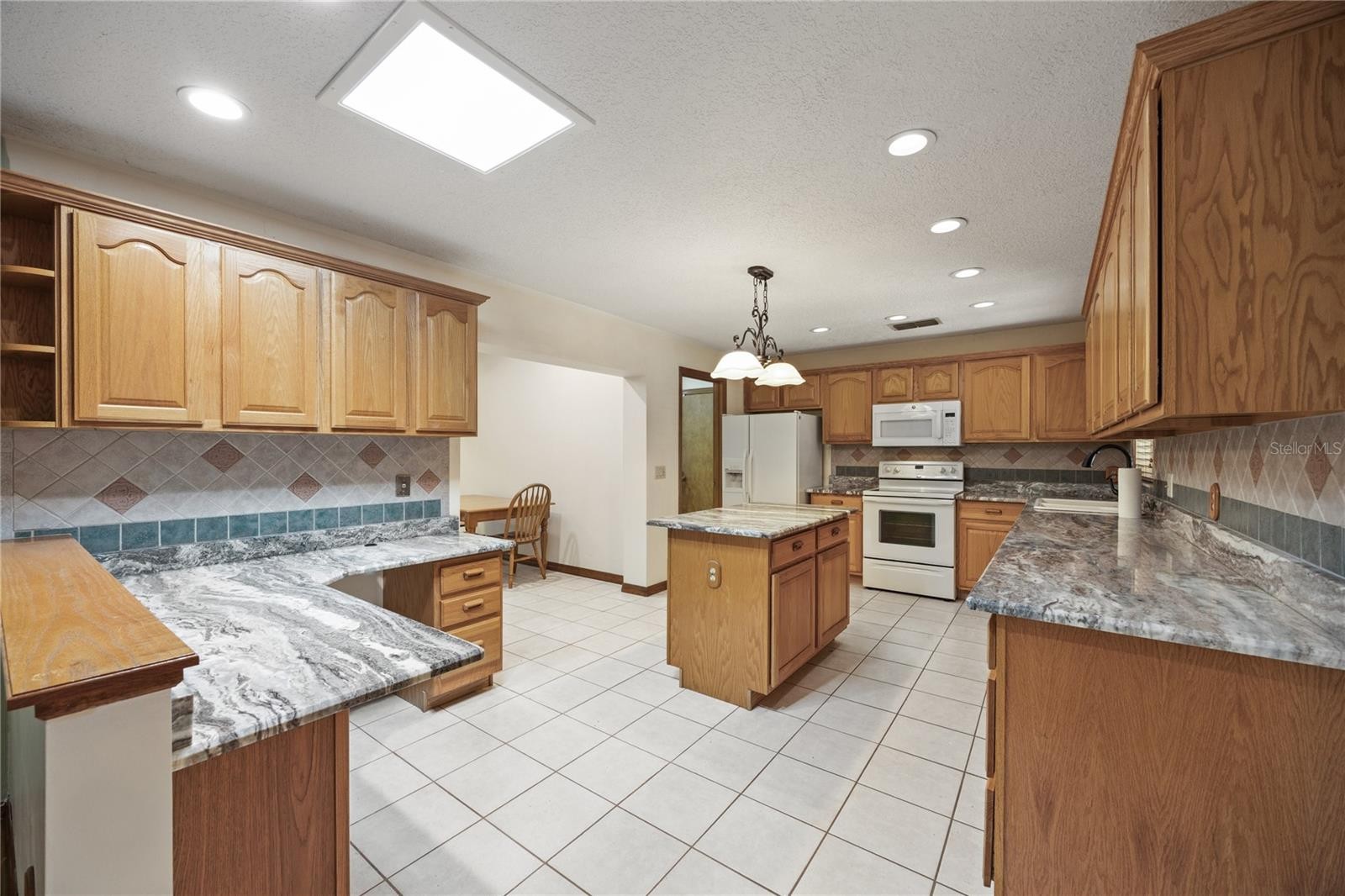 SANFORD, Florida, 32771, United States, 3 Bedrooms Bedrooms, ,2 BathroomsBathrooms,Residential,For Sale,1924466