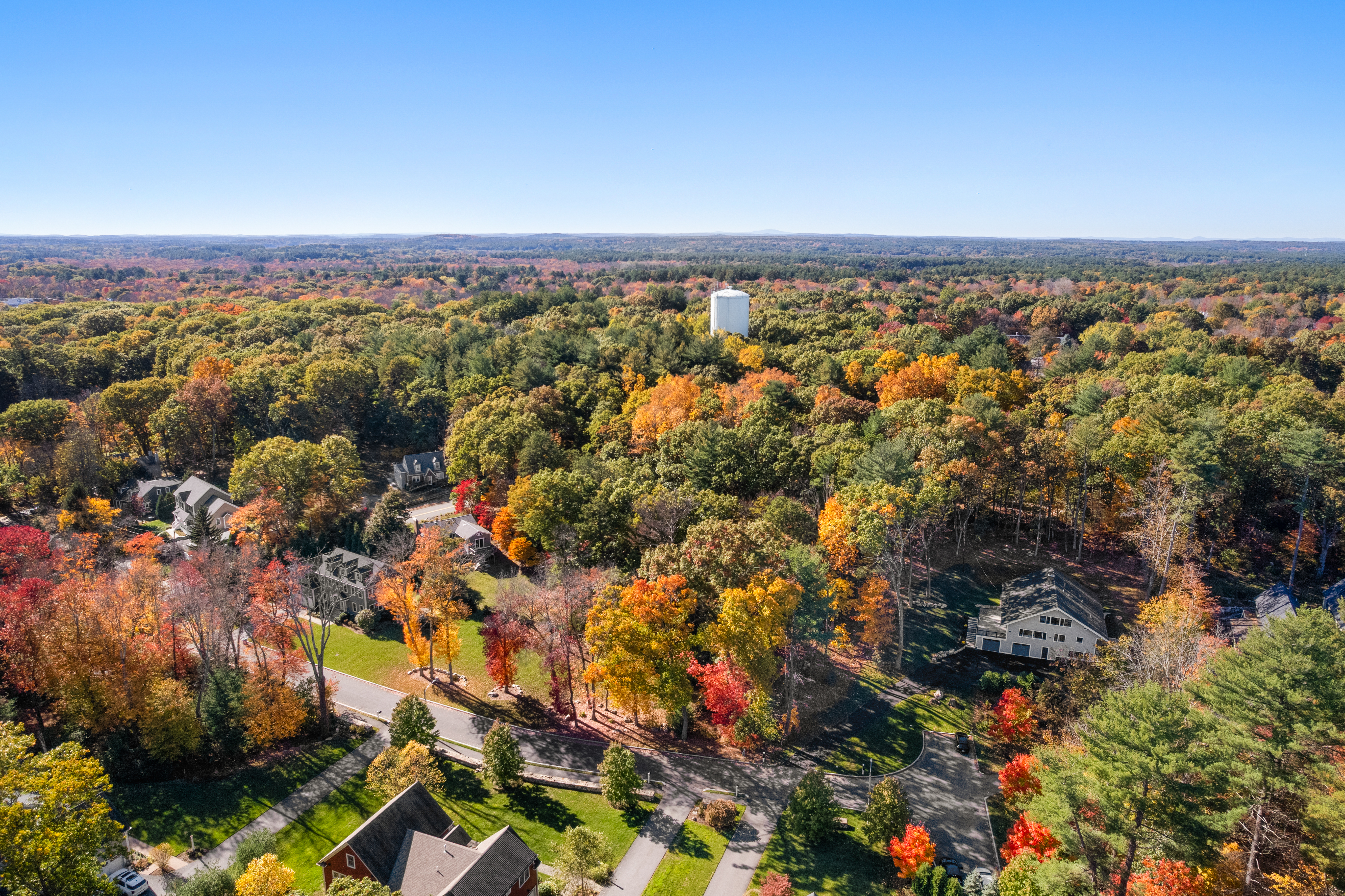  8 Irene Road, Bedford, MA, 01730 - 物件實景