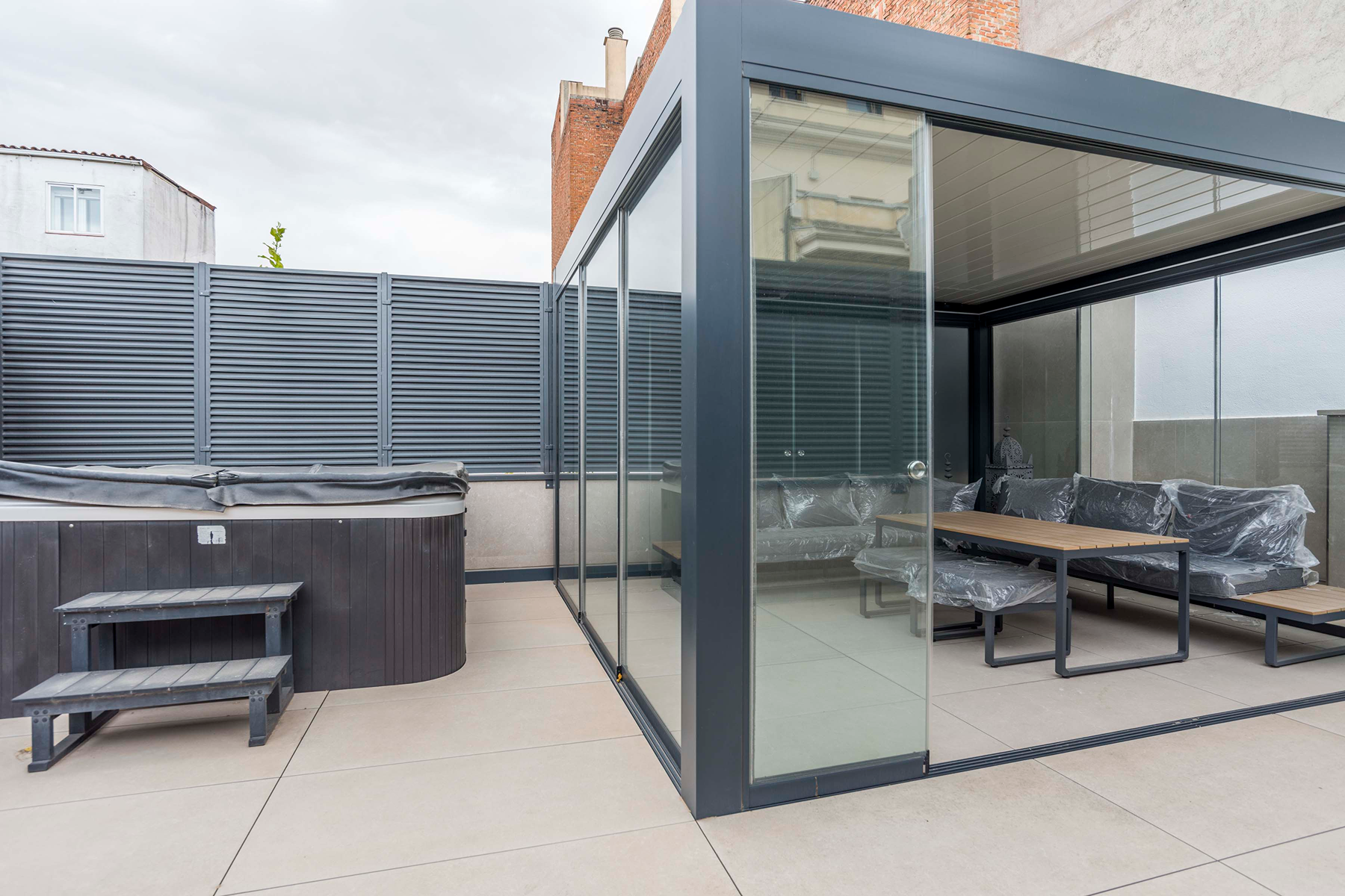  Penthouse duplex with terrace in Cortes - 物件實景