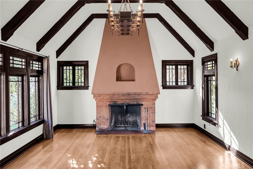 Riverside, California, 92507, United States, 4 Bedrooms Bedrooms, ,2 BathroomsBathrooms,Residential,For Sale,1999020