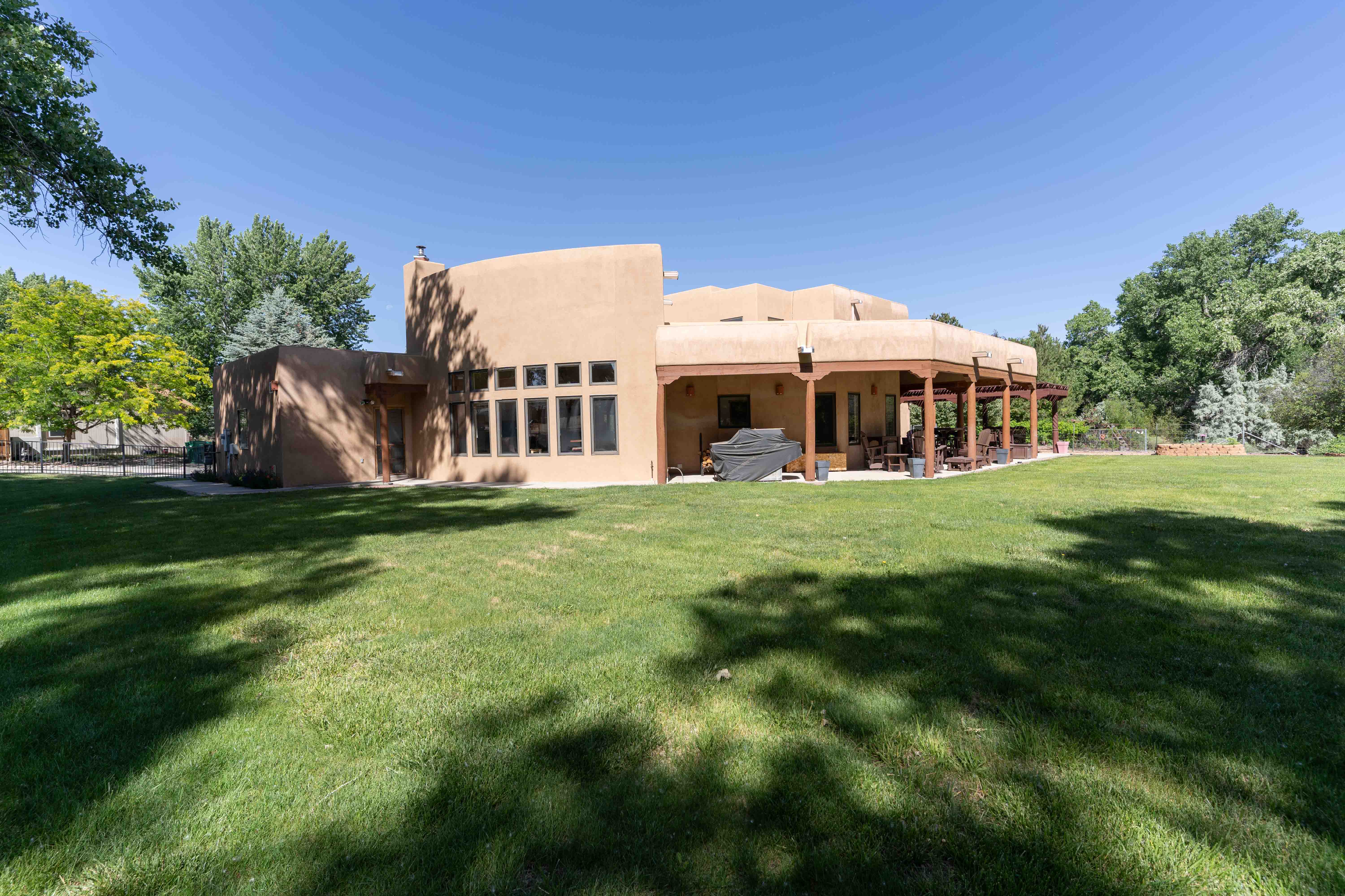 Aztec, New Mexico, 87410, United States, 4 Bedrooms Bedrooms, ,3 BathroomsBathrooms,Residential,For Sale,1974220