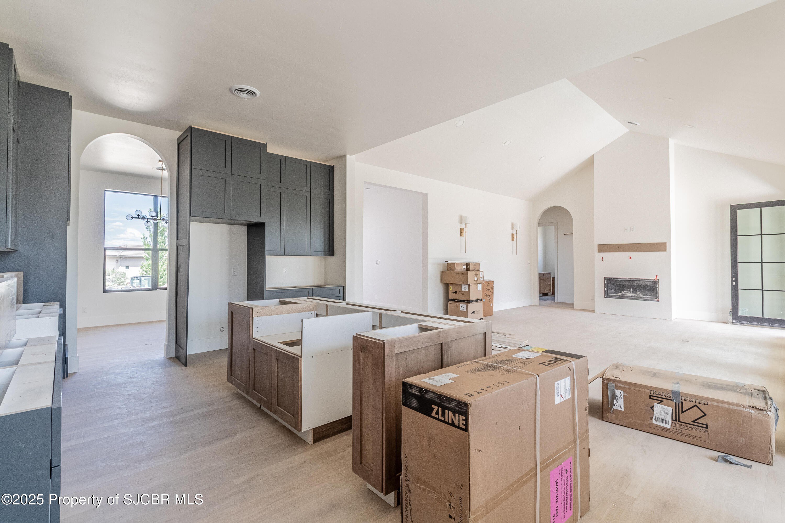 Farmington, New Mexico, 87402, United States, 4 Bedrooms Bedrooms, ,3 BathroomsBathrooms,Residential,For Sale,1902752