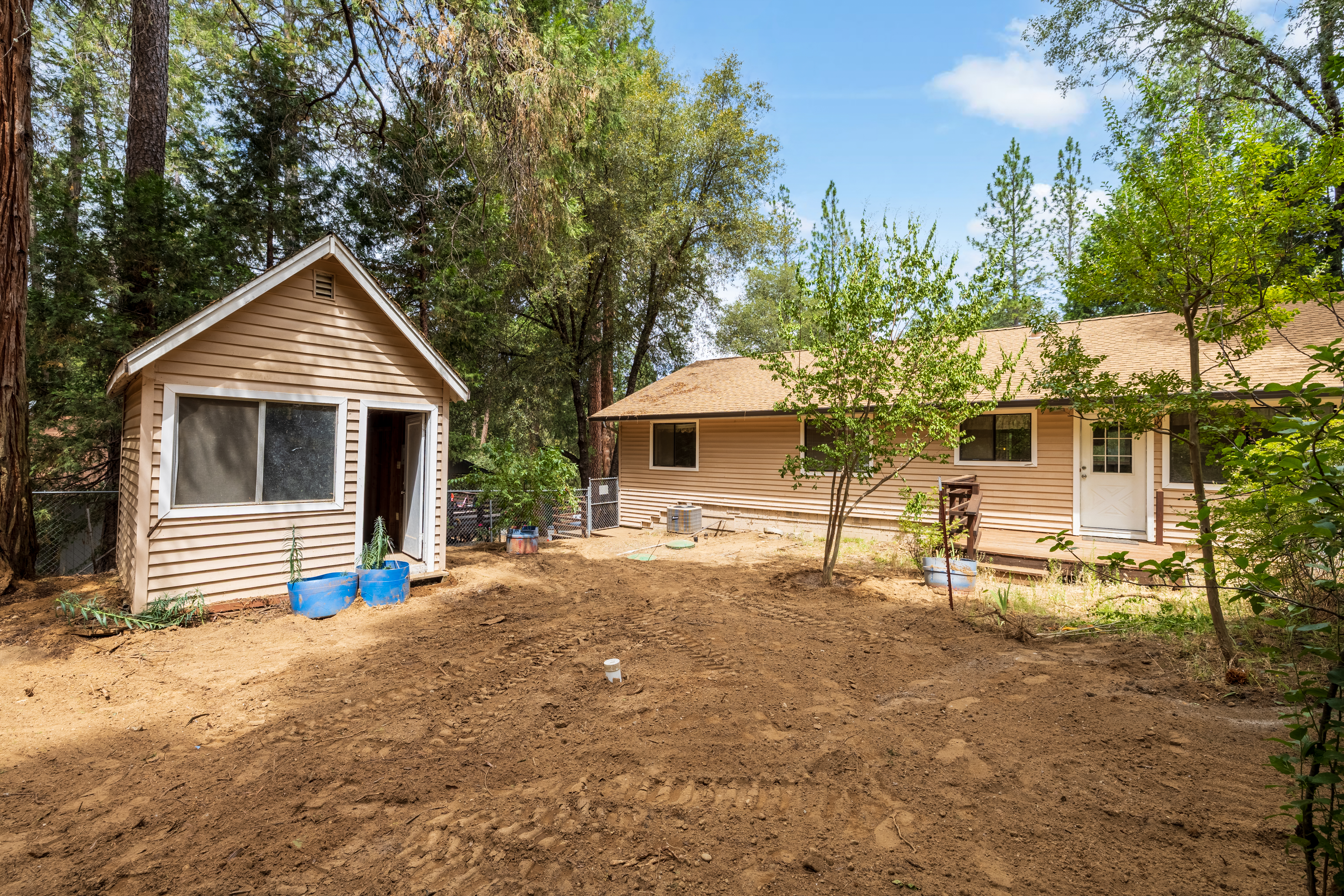  5648 Vacation Boulevard, Somerset, CA 95684 - 物件實景
