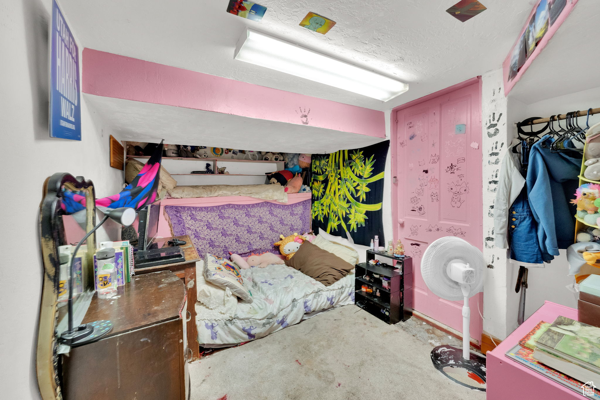 Salt Lake City, Utah, 84105, United States, 3 Bedrooms Bedrooms, ,1 BathroomBathrooms,Residential,For Sale,1918597