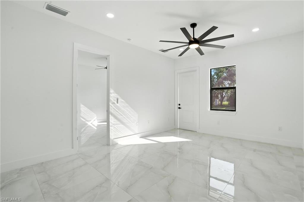 Lehigh Acres, Florida, 33973, United States, 6 Bedrooms Bedrooms, ,4 BathroomsBathrooms,Residential,For Sale,1891915