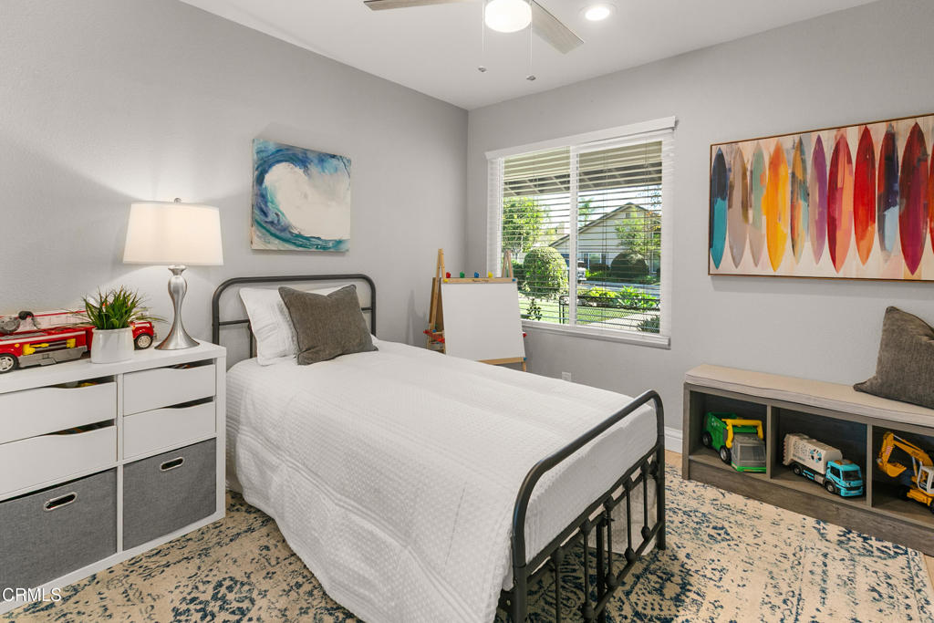 Thousand Oaks, California, 91362, United States, 4 Bedrooms Bedrooms, ,2 BathroomsBathrooms,Residential,For Sale,1988089