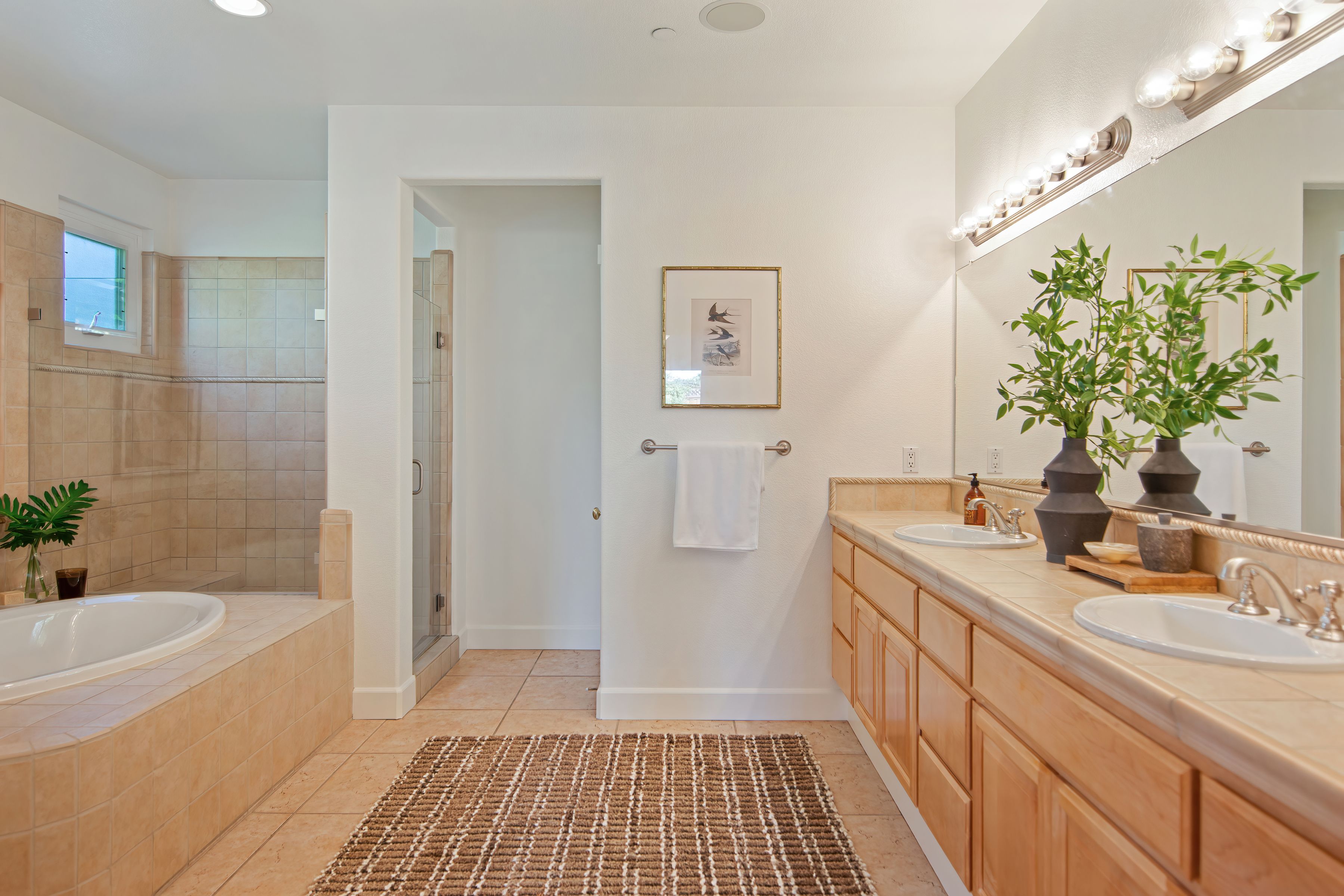  Spacious Home on Sonoma