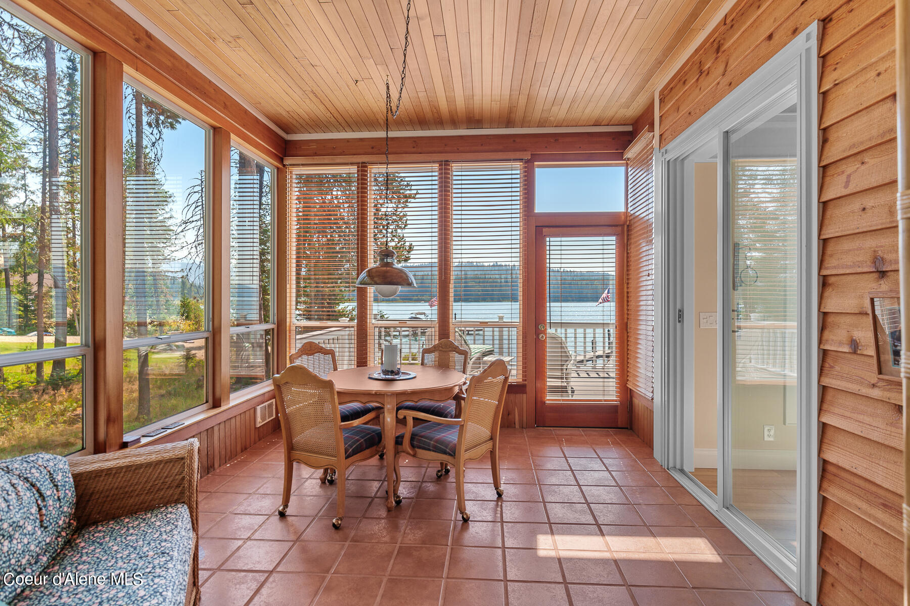 Coolin, Idaho, 83821, United States, 5 Bedrooms Bedrooms, ,3 BathroomsBathrooms,Residential,For Sale,1763171