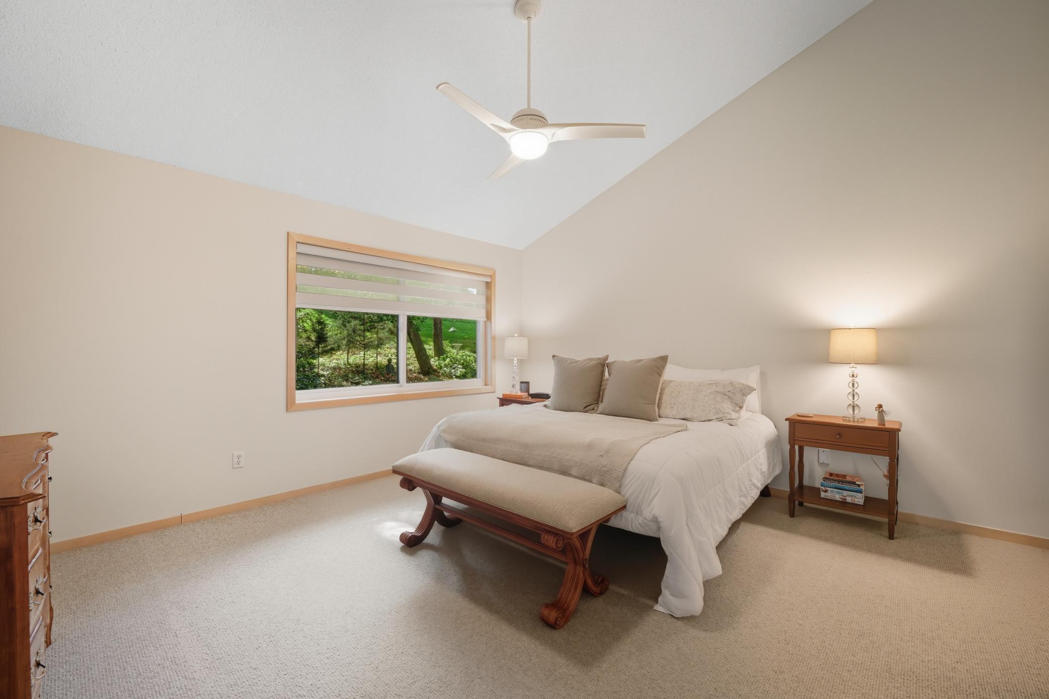 Shorewood, Minnesota, 55331, United States, 2 Bedrooms Bedrooms, ,3 BathroomsBathrooms,Residential,For Sale,1956041